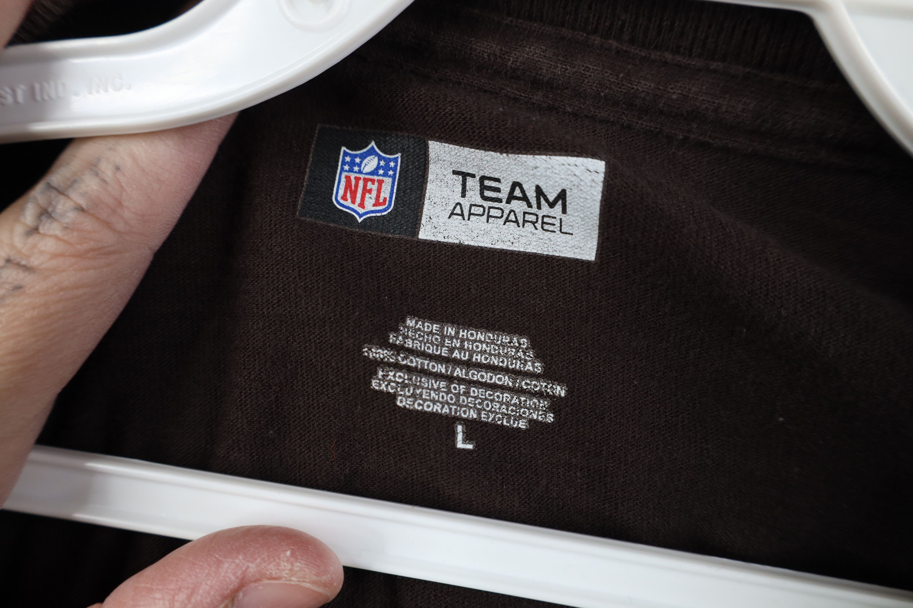 Vintage Vintage Y2K NFL Browns Football Long Sleeve T-Shirt Size US L / EU 52-54 / 3 - 11 Thumbnail