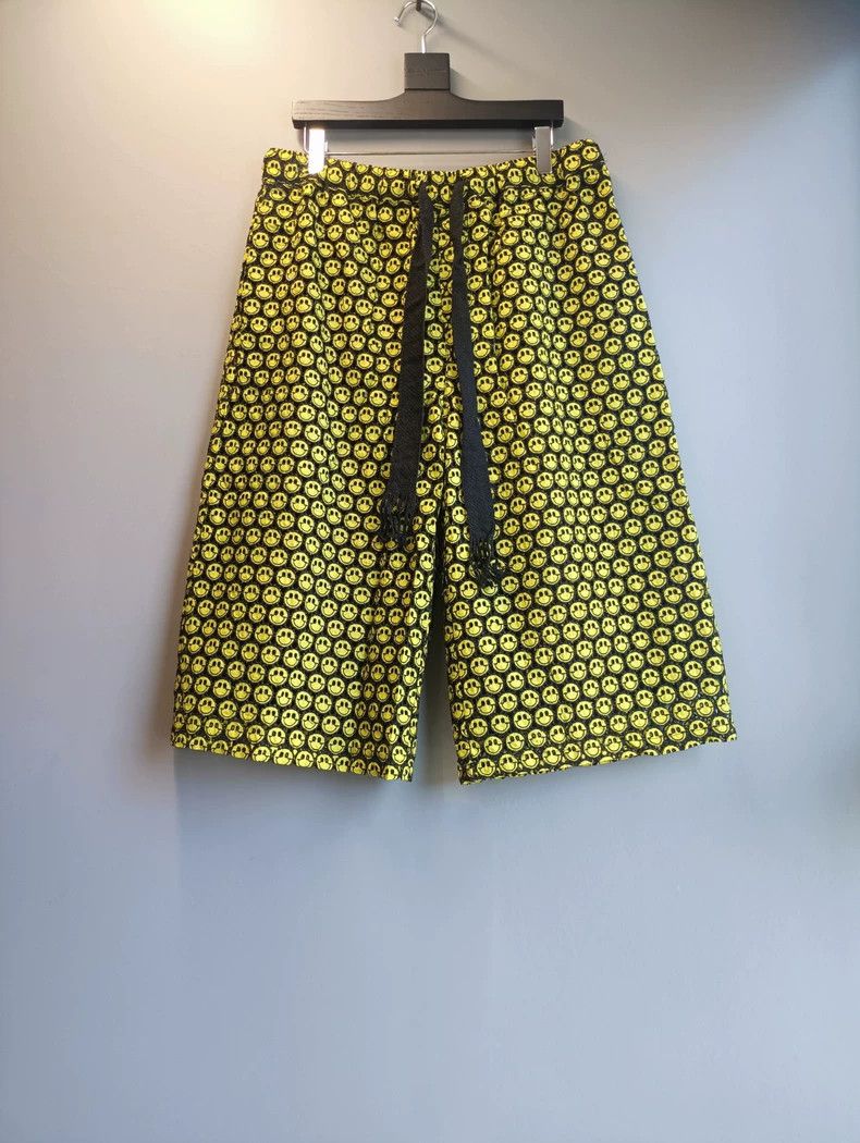 Loewe LOEWE sizeL Smiling hollow five-fifth shorts Size US 34 / EU 50 - 1 Thumbnail