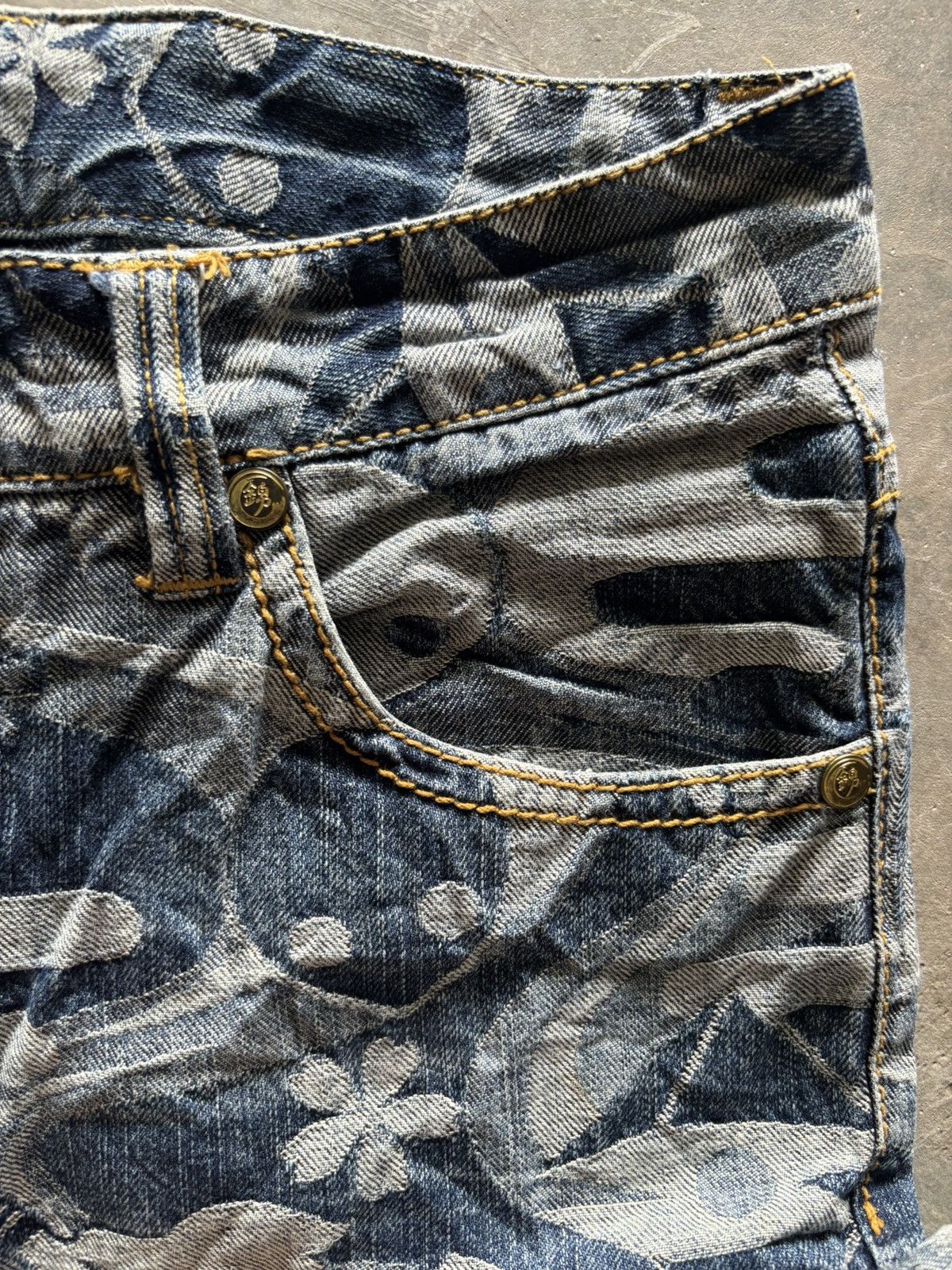 Japanese Brand SUPER RARE EVANGELION X NISHIKI JEANS ALL OVER EMBROIDERY Size US 32 / EU 48 - 8 Thumbnail