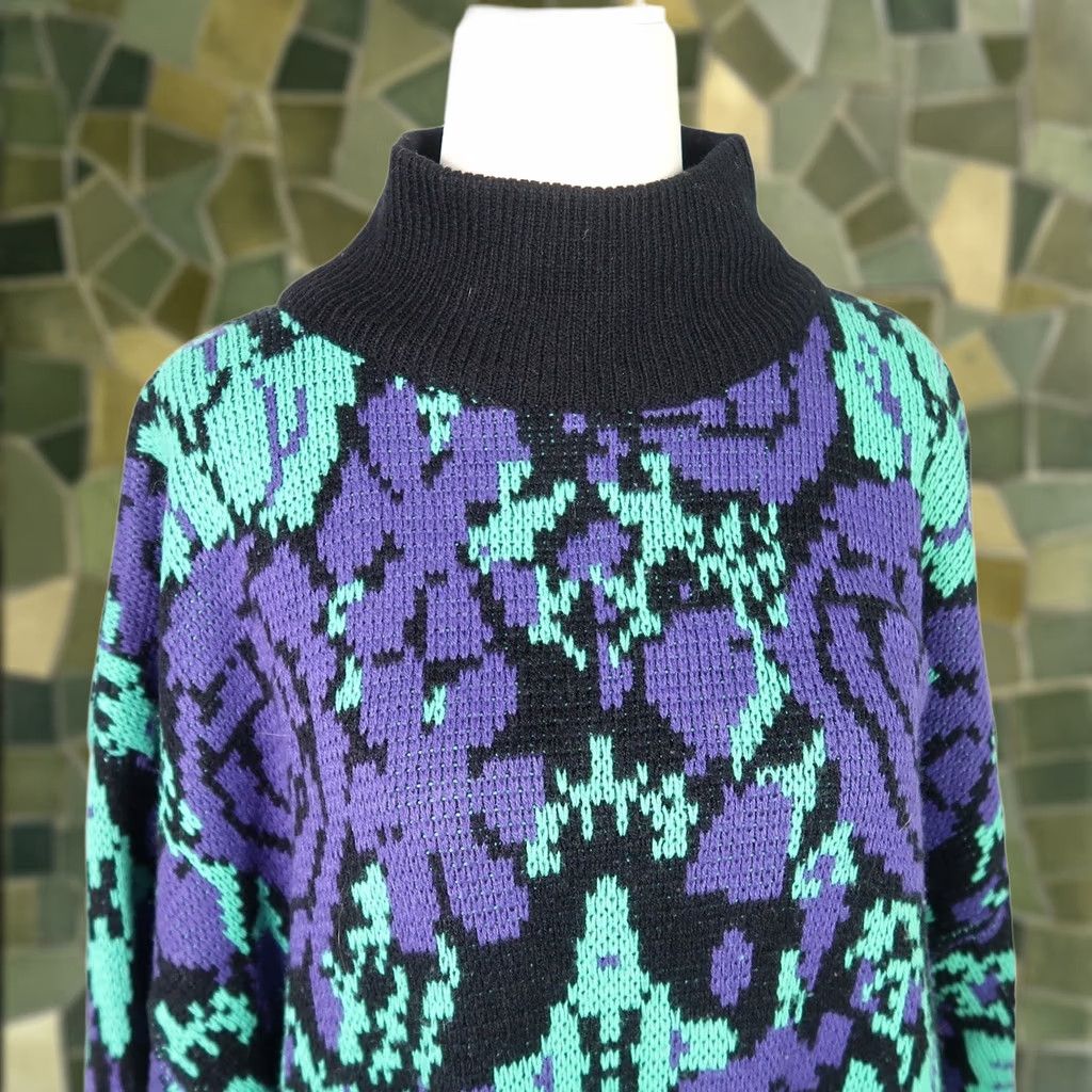 Vintage VINTAGE Michael Carrie Floral Tunic Sweater L Womens Long Sleeve Mock Neck Knit 80s Fall Winter - Black Purple Green Size L / US 10 / IT 46 - 1 Thumbnail