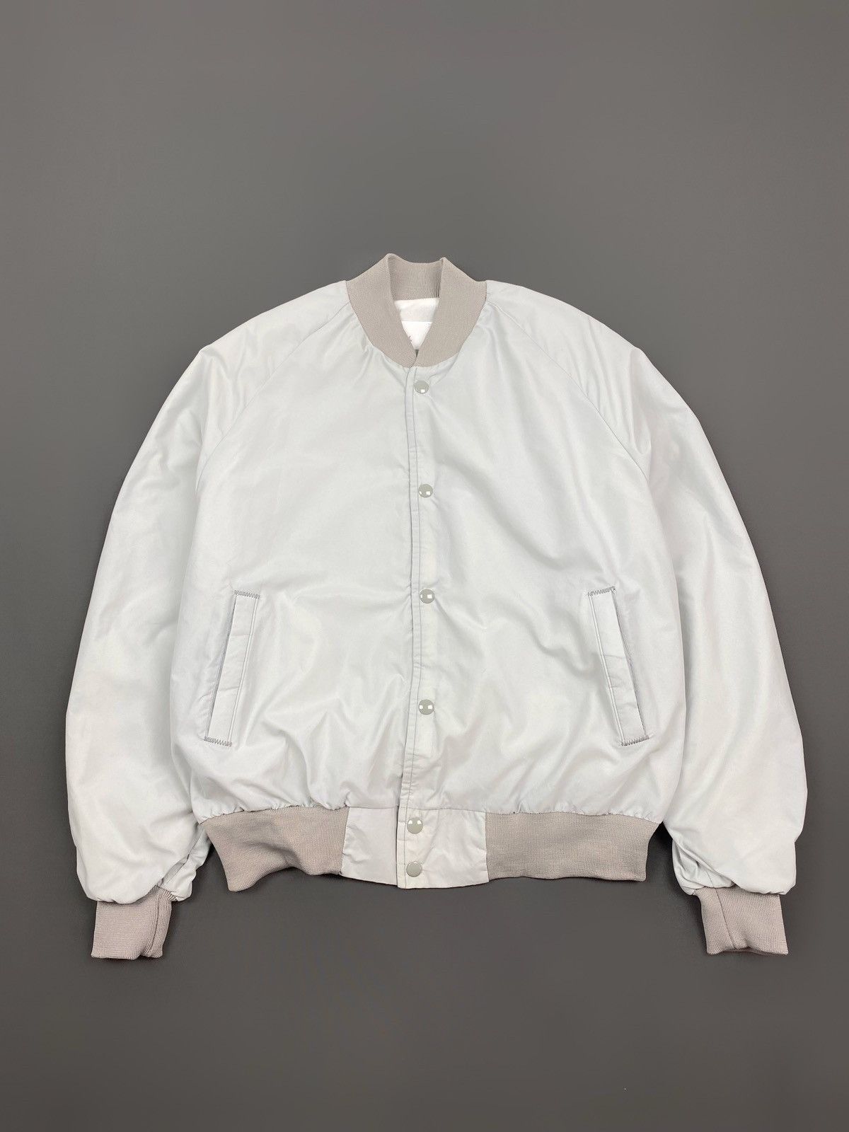 Chalk Line 1990’s Vintage Chalk Line Blank Light Grey Stadium Jacket Size US L / EU 52-54 / 3 - 1 Thumbnail