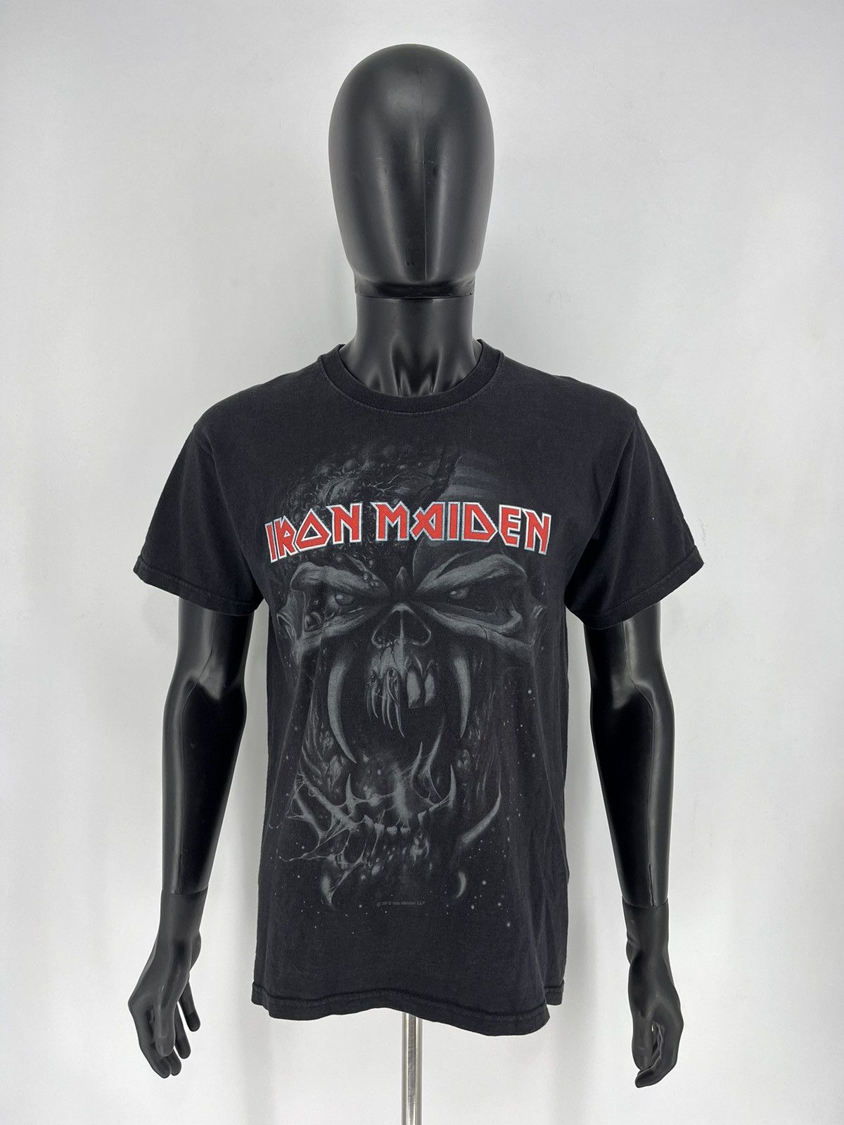 Band Tees × Vintage IRON MAIDEN 2010 “The Final Frontier” World Tour T-shirt Size US L / EU 52-54 / 3 - 2 Thumbnail