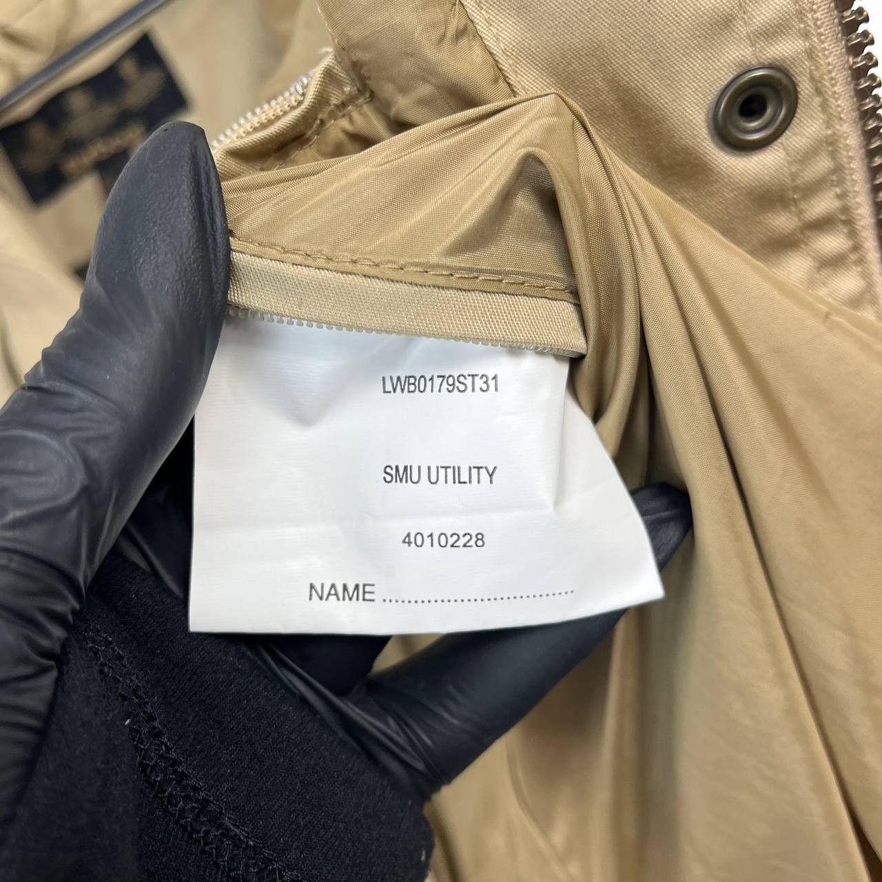 Barbour Barbour Utility Waterproof Jacket Womens Beige Coat Size 12 Size US M / EU 48-50 / 2 - 9 Thumbnail