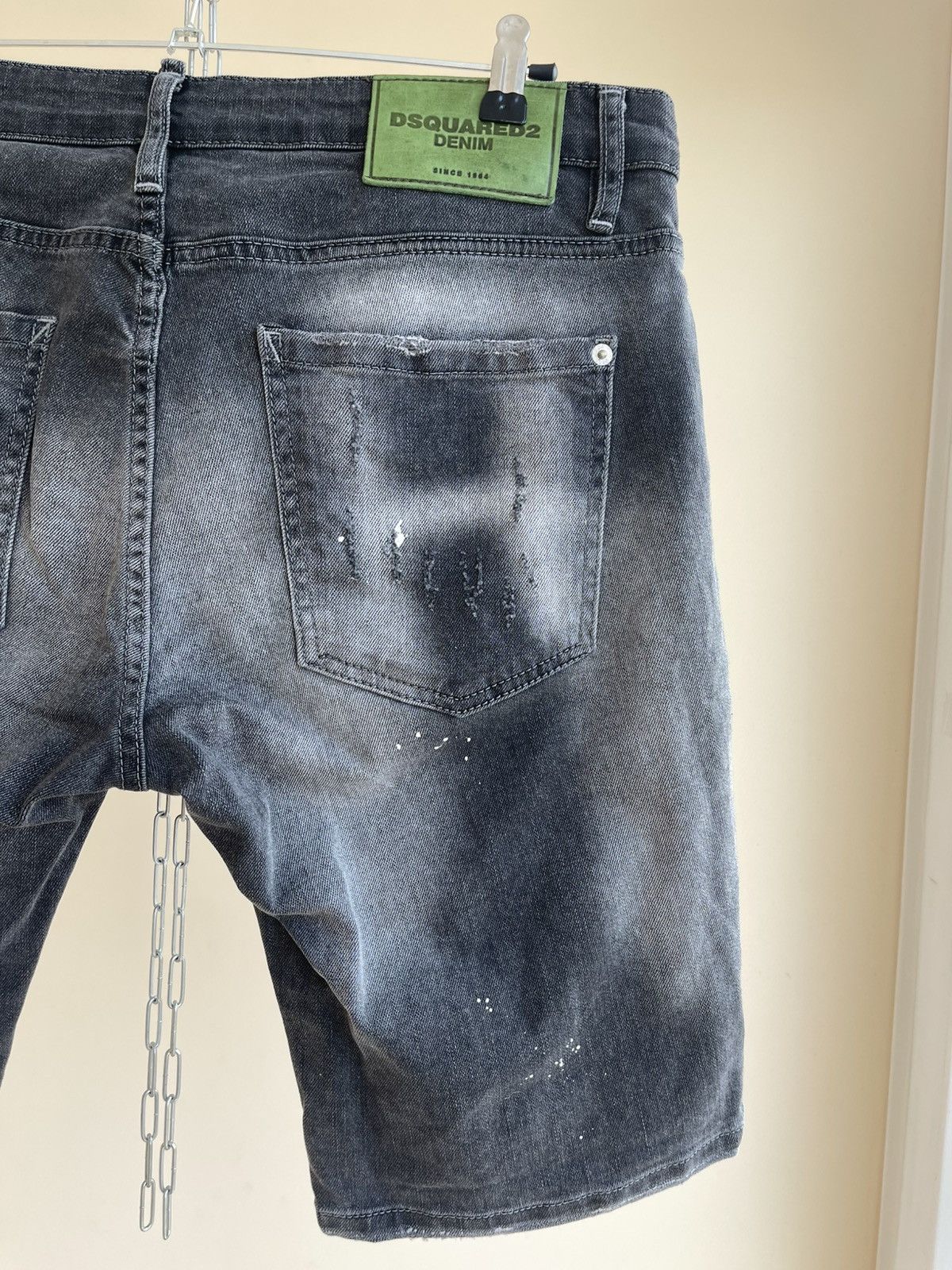 Dsquared2 Dsquared2 Distressed Washed Denim Paint-Splattered Shorts 50 Size US 34 / EU 50 - 15 Thumbnail