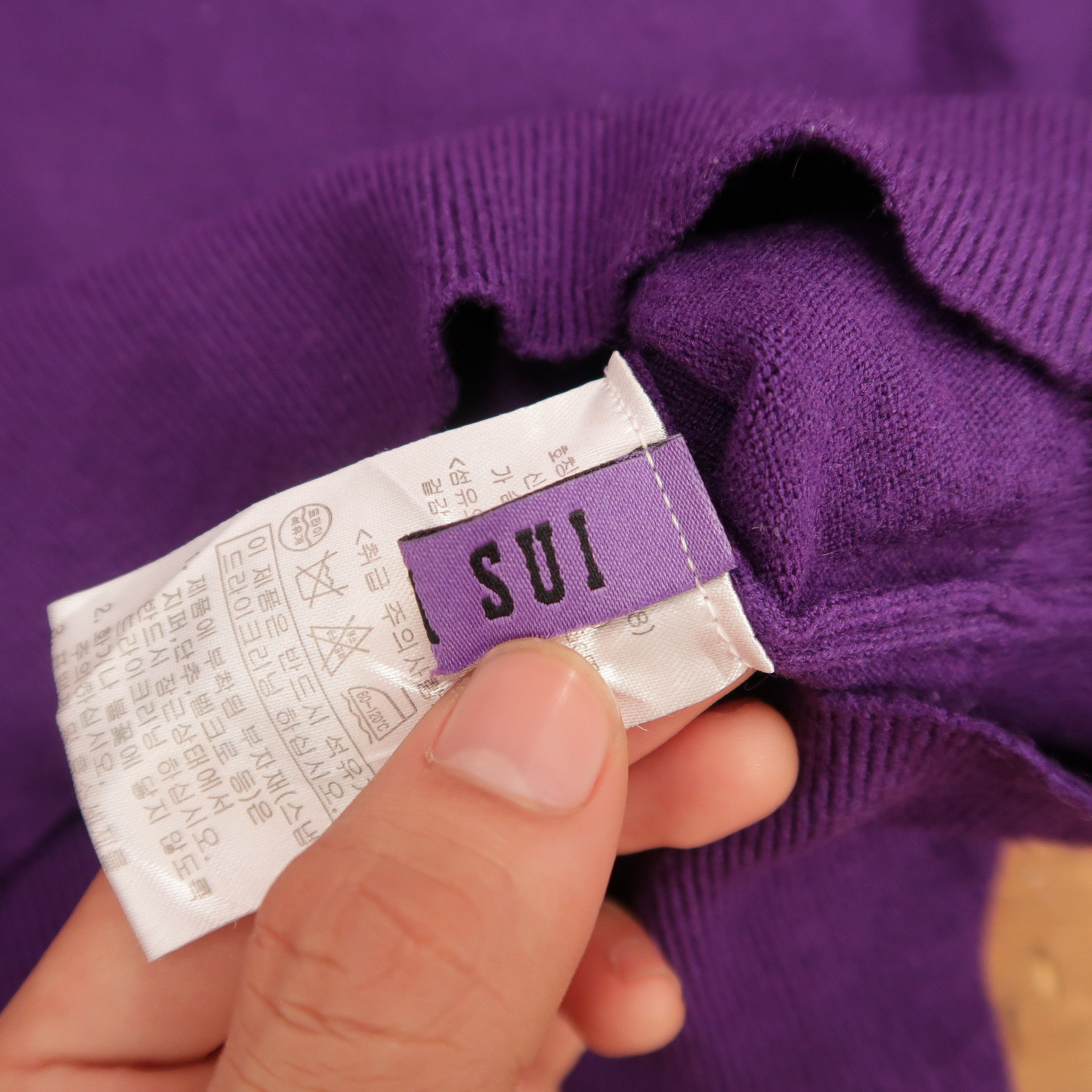 Japanese Brand 2000s Anna Sui Big Spell Out Fuzzy Knit Sweater Size US M / EU 48-50 / 2 - 11 Thumbnail
