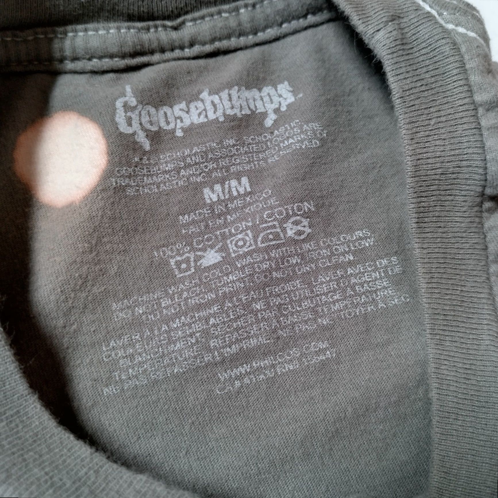 Vintage VINTAGE Goosebumps T-Shirt Women Medium Cropped Pumpkin Head Graphic Bleach Dyed Gray Halloween Horror Reading Novel Casual Summer Size M / US 6-8 / IT 42-44 - 5 Thumbnail