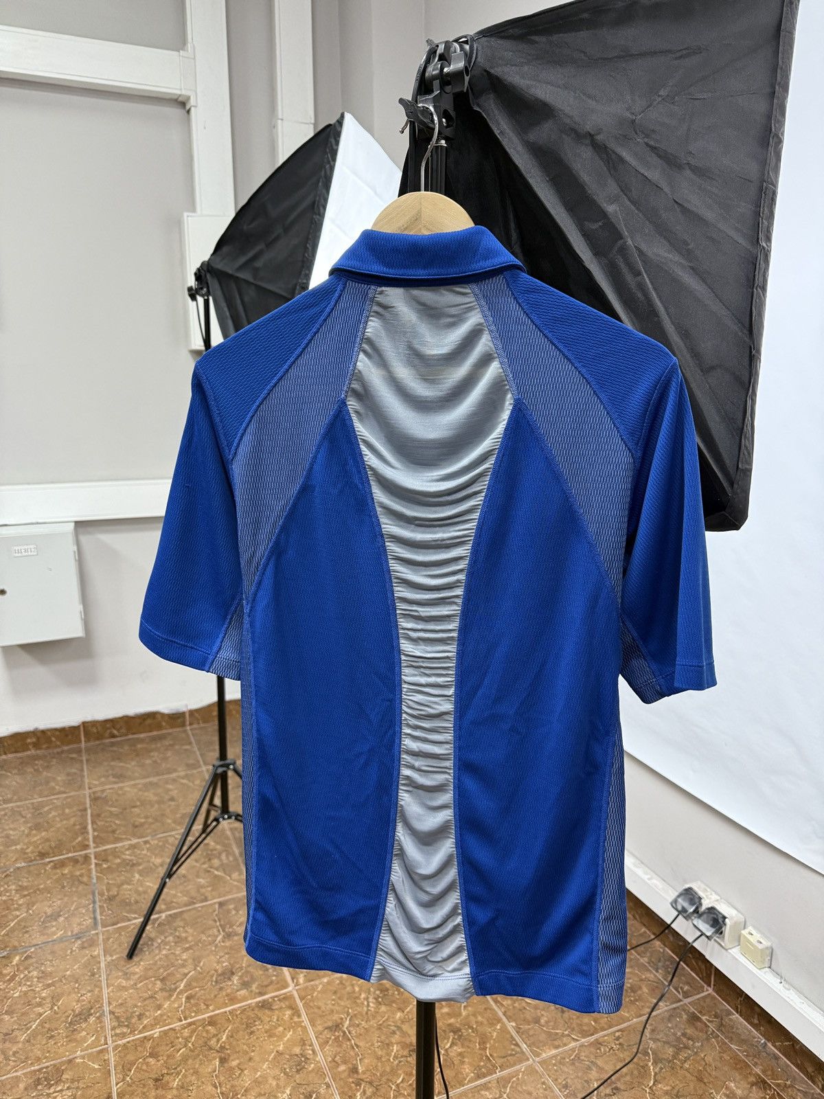 Nike × Tiger Woods 🇺🇸 Vintage 90s Nike Sphere React Golf Polo T-Shirt Rare Retro Size US M / EU 48-50 / 2 - 2 Thumbnail