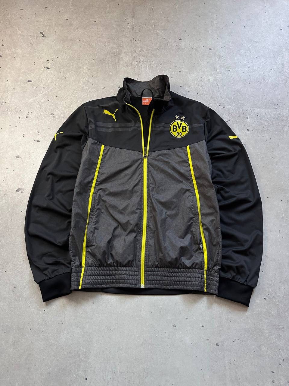 Puma FC Team BVB Borussia Dortmund 2013-14s Training Soccer Shirt Size US M / EU 48-50 / 2 - 1 Thumbnail