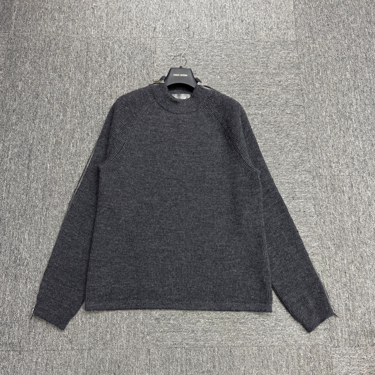 Dior Dior zip wool sweater L 106cm bust Size US L / EU 52-54 / 3 - 1 Thumbnail