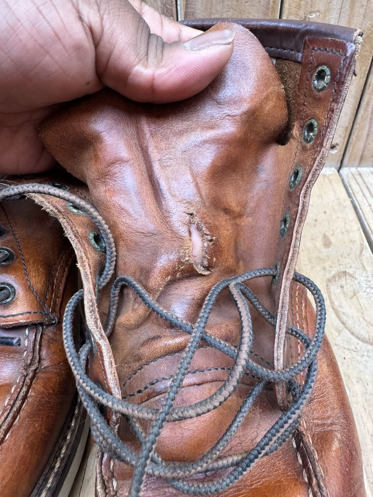 Red Wing Red Wing 1907 Copper Rough Brown Boots US 8 D |UK 7 | EUR 41 Size US 8 / EU 41 - 16 Thumbnail