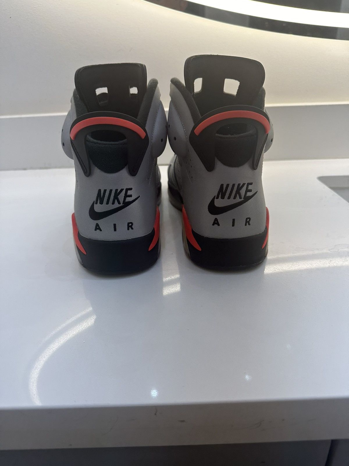 Jordan Brand Jordan 6 Retro Reflections of a Champion Size US 10 / EU 43 - 5 Thumbnail