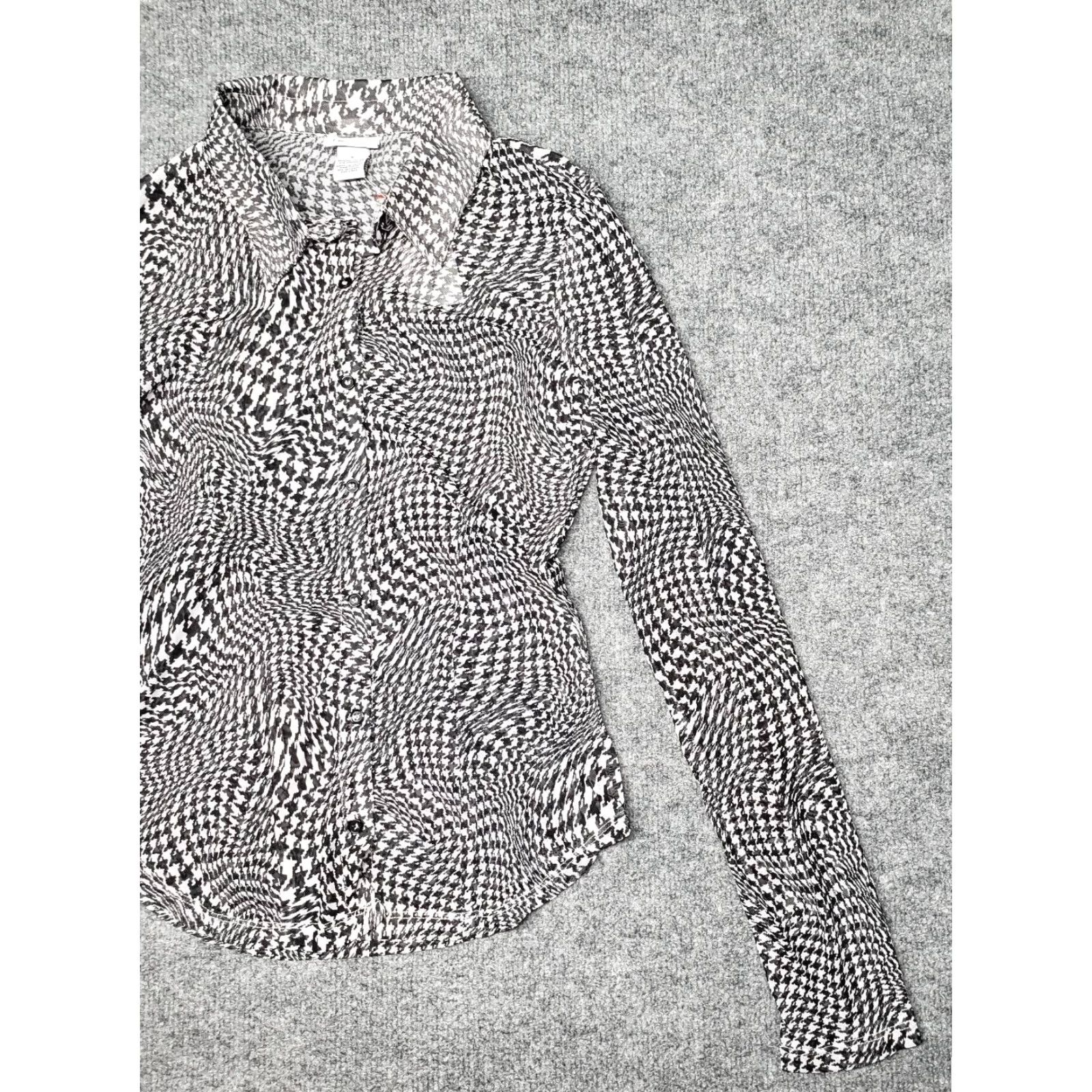 Vintage Rue21 Shirt Womens S Black Houndstooth Long Sleeve Button Up Collar Stretch New Size S / US 4 / IT 40 - 4 Thumbnail