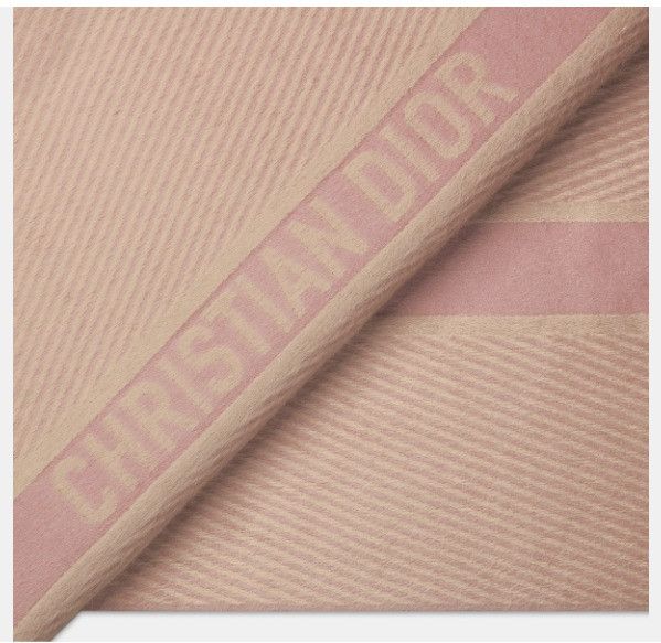 Dior o1w1db11024 Size: OS / Wool Scarf in Beige Size ONE SIZE - 4 Thumbnail