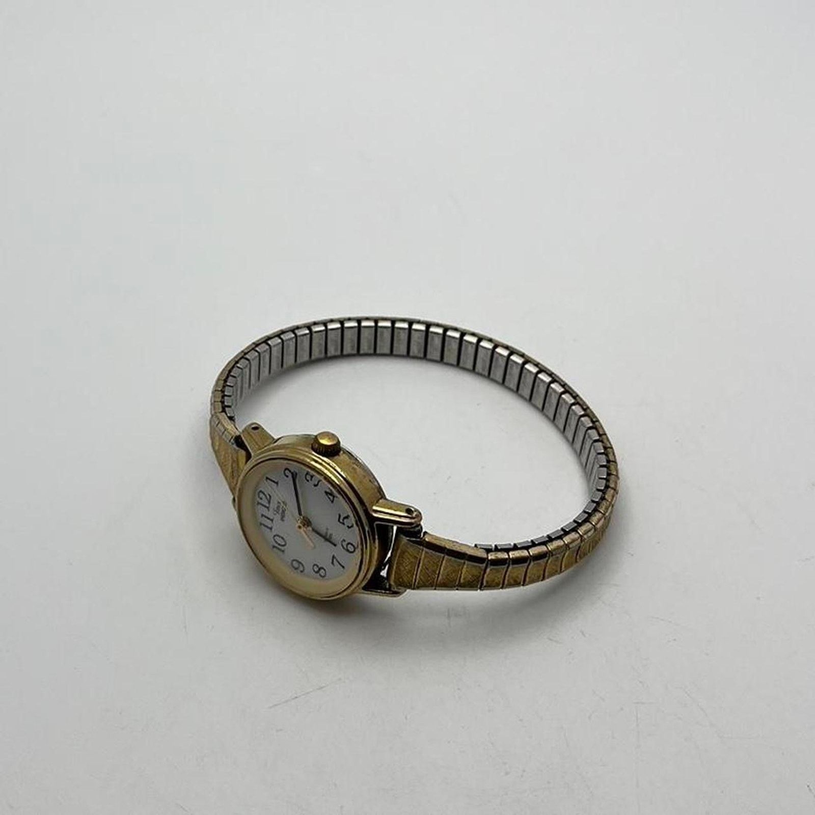 Timex Vintage gold timex watch Size ONE SIZE - 2 Thumbnail