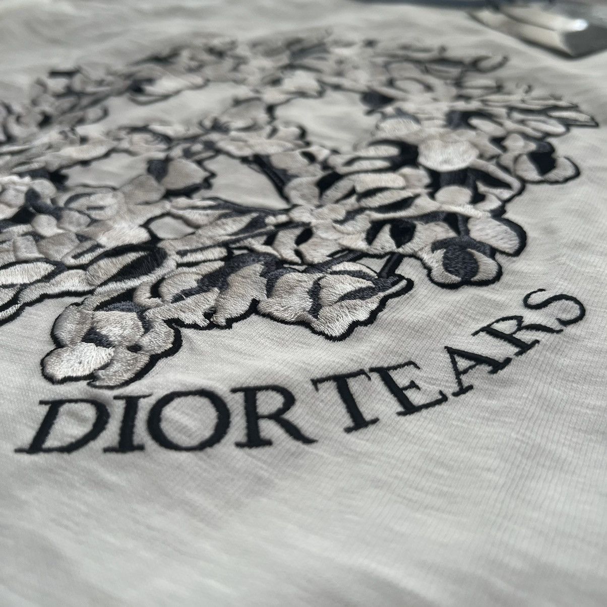 Dior embroidered XL Tee authentic shirt