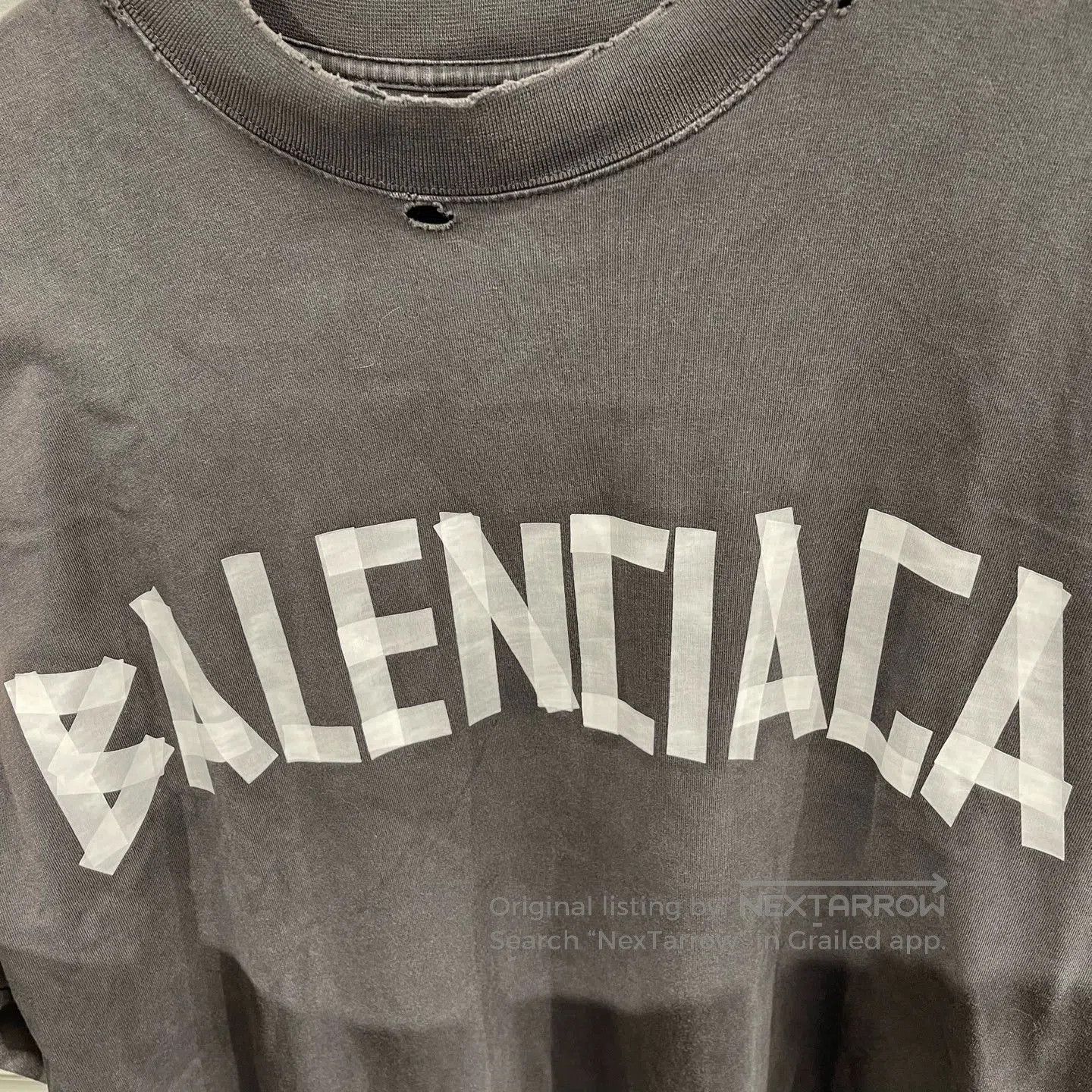 Balenciaga Black Oversized Short-Sleeve Graphic Shirt. Size US S / EU 44-46 / 1 - 4 Thumbnail