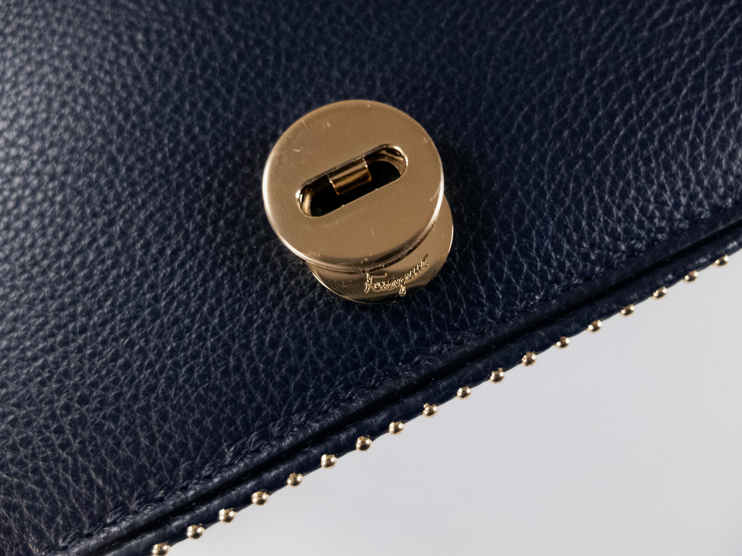 Salvatore Ferragamo SALVATORE FERRAGAMO Vara bow navy leather mini shouder bag Size ONE SIZE - 11 Thumbnail