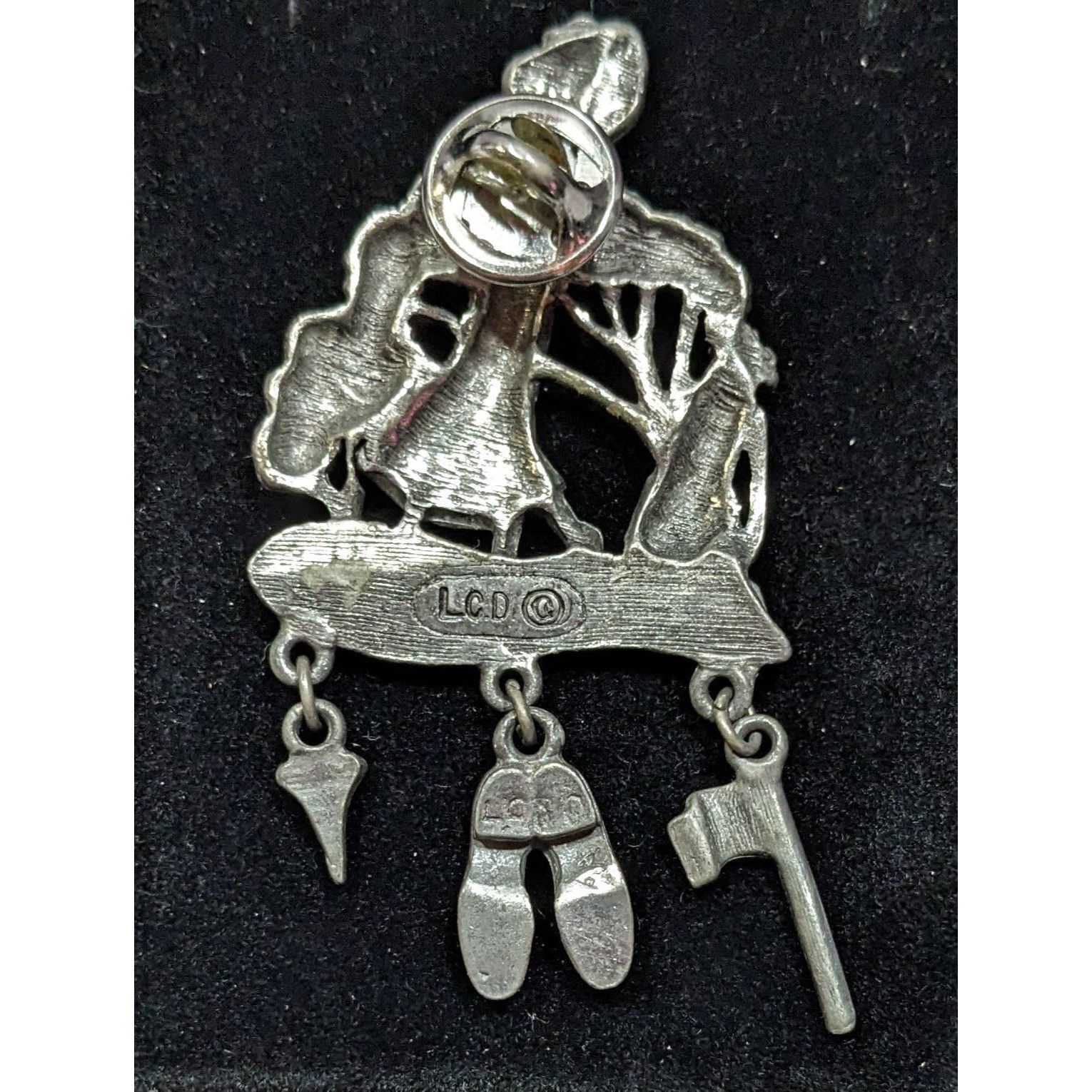 Other Vintage Sporty Lady Golfing Pewter Brooch Signed LCD Size ONE SIZE - 4 Thumbnail