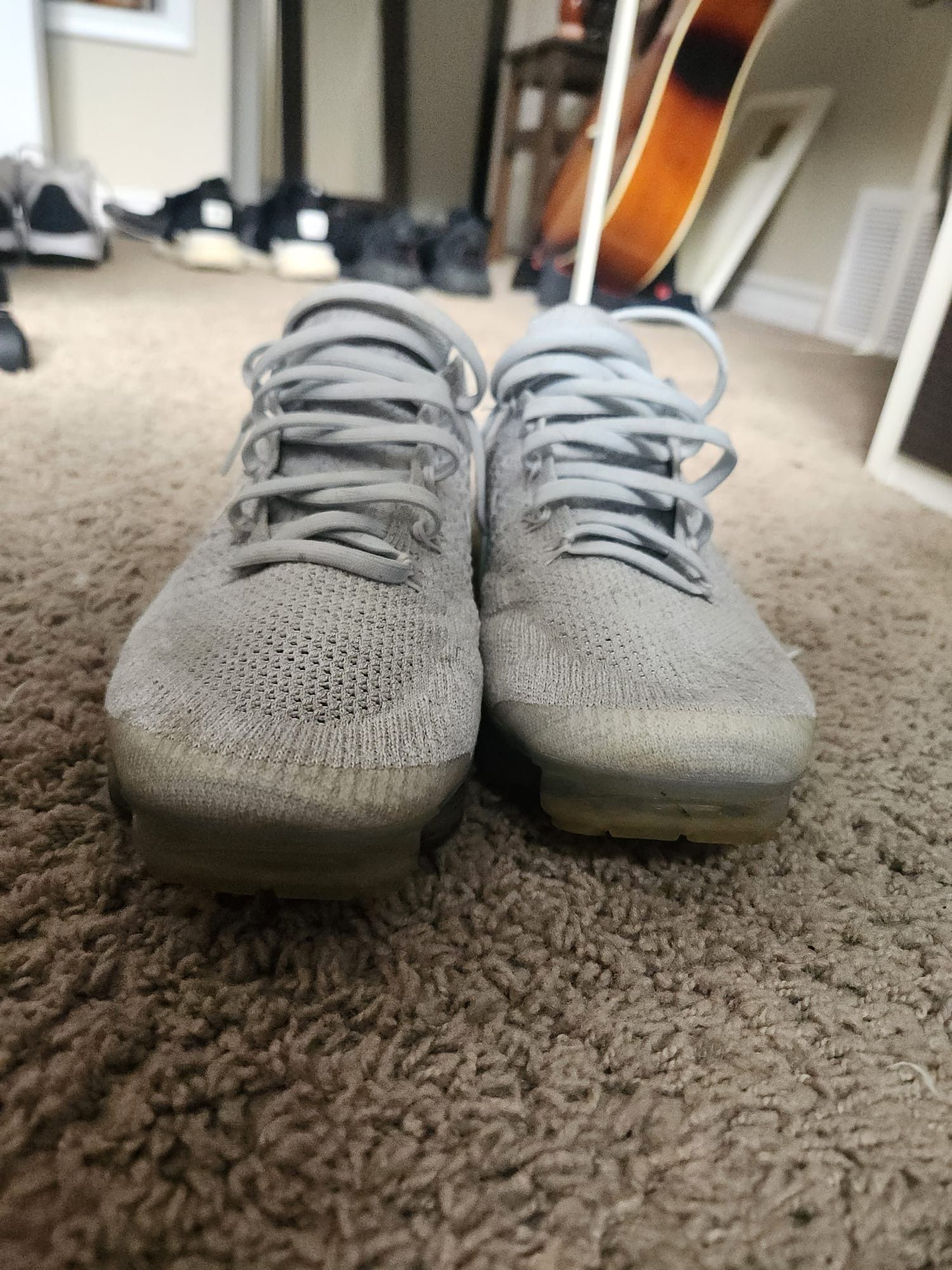 Nike Nike Air VaporMax Pure Platinum Size US 8.5 / EU 41-42 - 2 Thumbnail