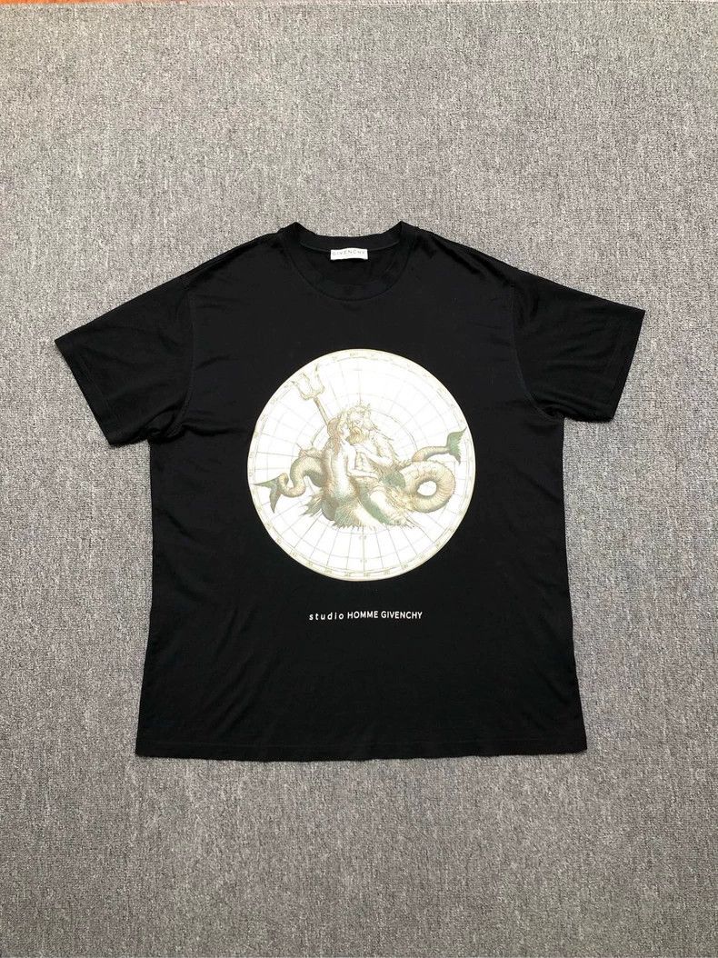 Givenchy black short sleeve Givenchy graphic tee-dmc Size US M / EU 48-50 / 2 - 1 Thumbnail