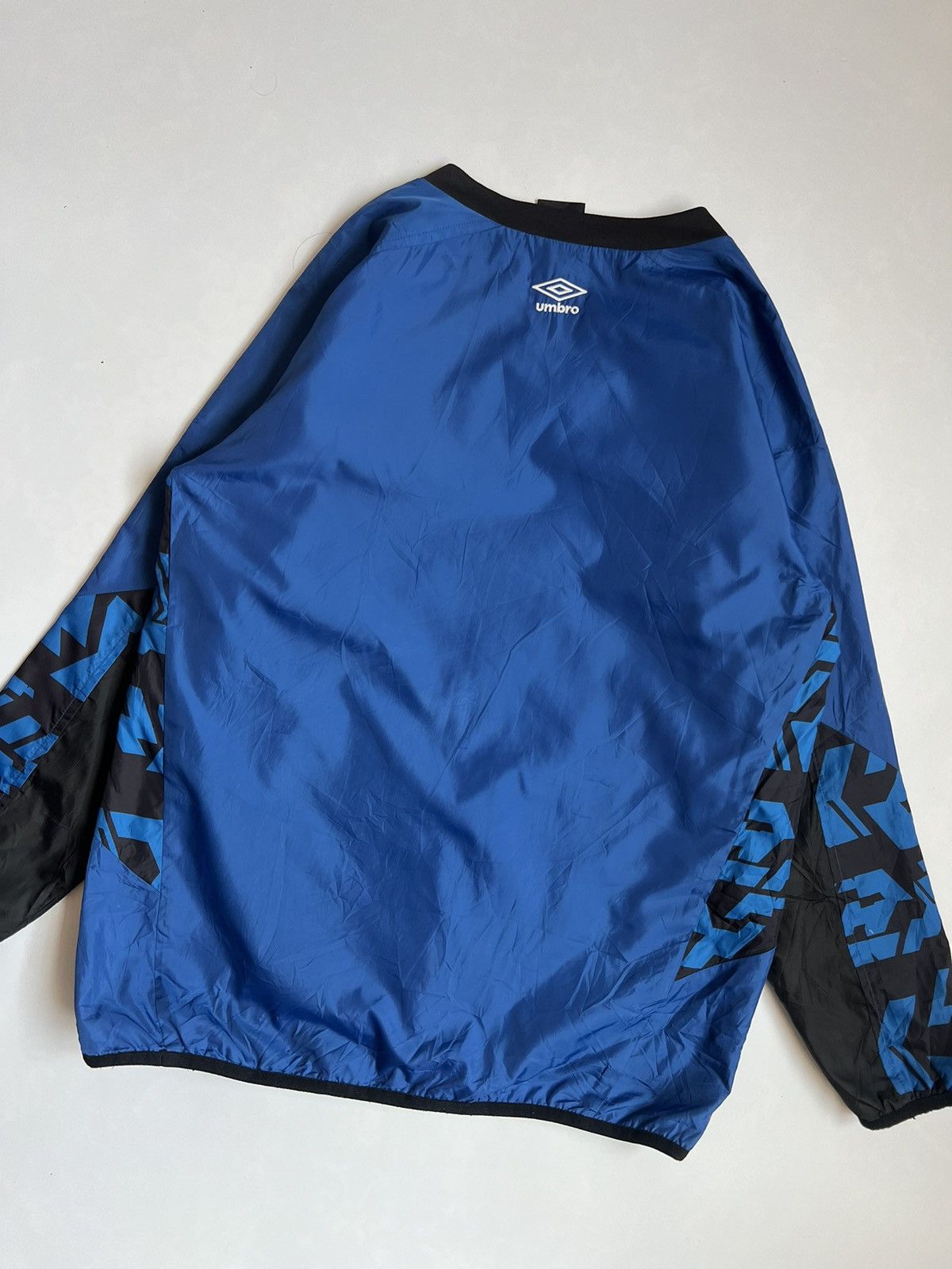 Umbro Umbro by Descente Soccer Jersey Insulated Size US M / EU 48-50 / 2 - 8 Thumbnail