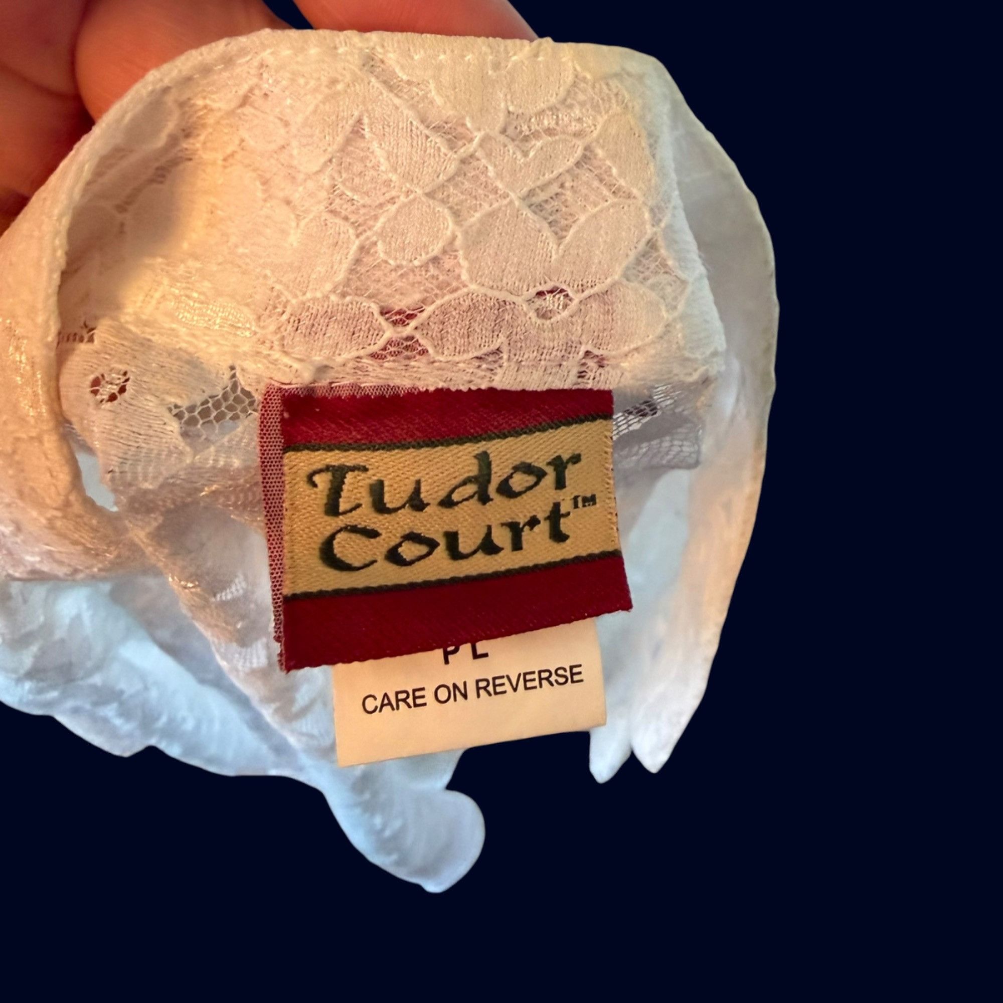 Vintage Vintage Tudor Court White Floral Lace Open Front Romantic Ja Size L / US 10 / IT 46 - 5 Thumbnail