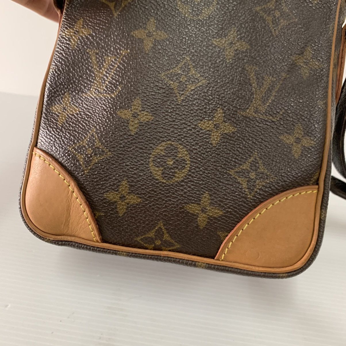 Louis Vuitton Louis Vuitton Amazon Monogram Slingbag Size ONE SIZE - 10 Thumbnail