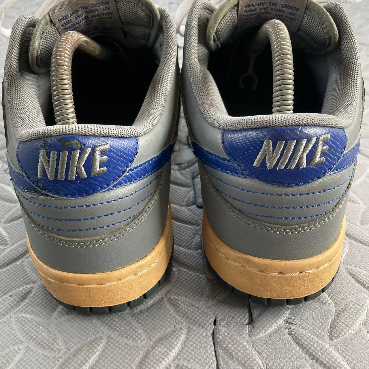 Nike 2012 ‘Cool Gray Royal’ Dunk Low Size US 9 / EU 42 - 6 Thumbnail