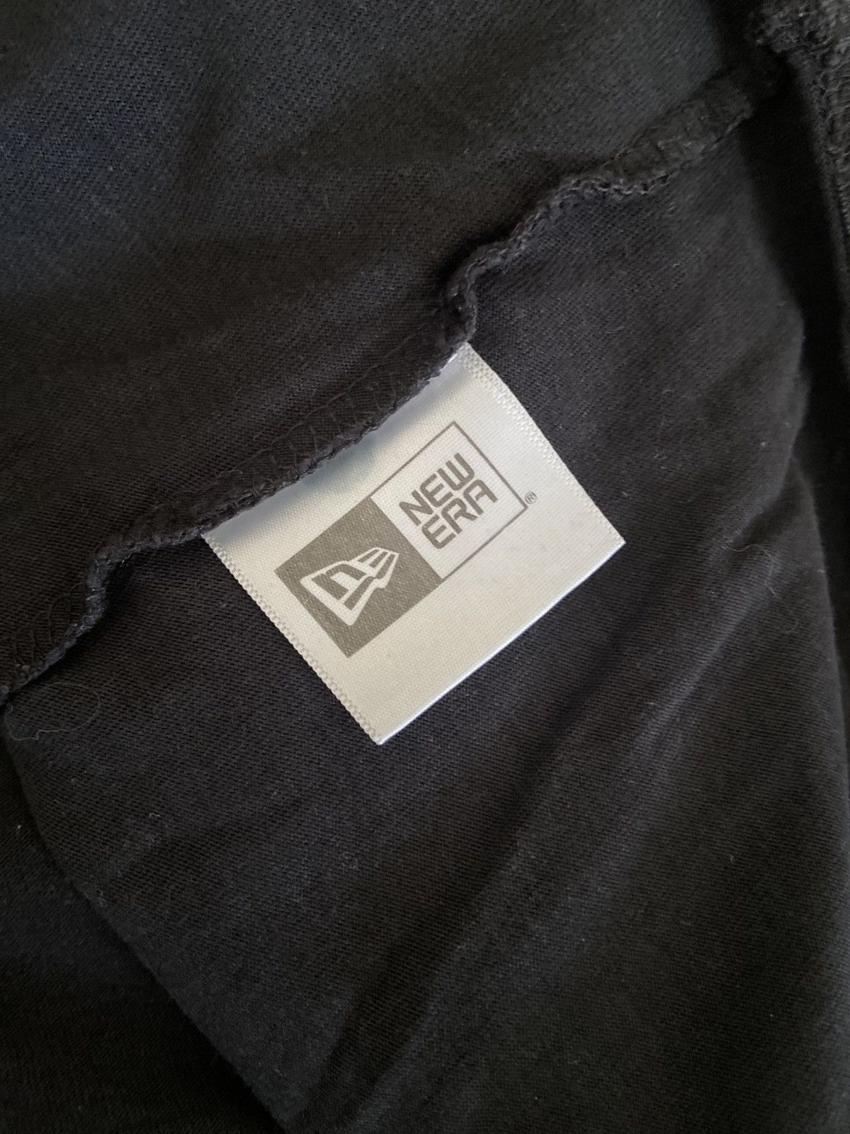 New Era New Era Capco Buffalo T-shirt 2XLUSA Cap Is Sold Separately Size US XXL / EU 58 / 5 - 4 Thumbnail