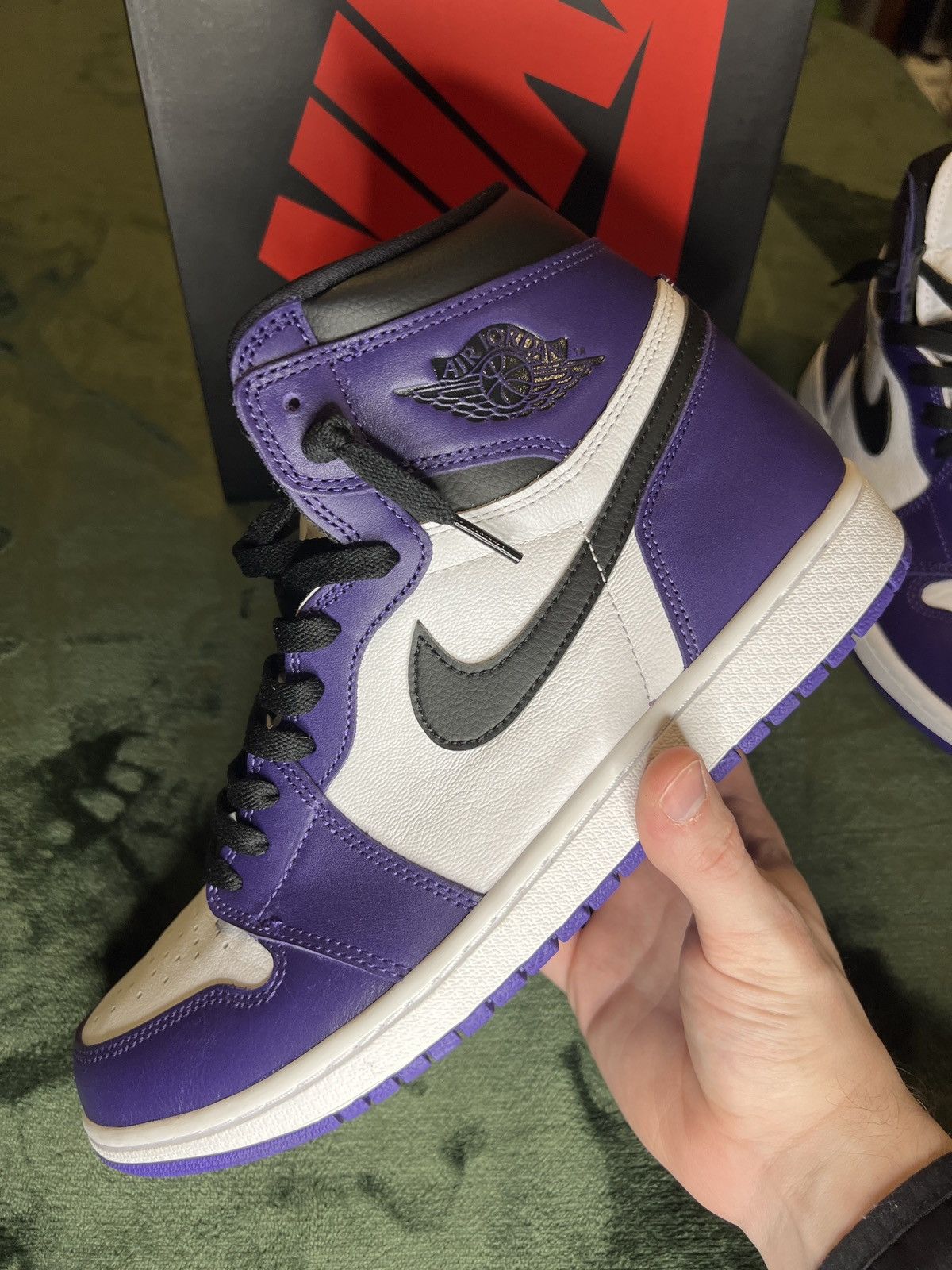 Jordan Brand Air Jordan 1 Court Purple 2020 size 11 Size US 11 / EU 44 - 1 Thumbnail