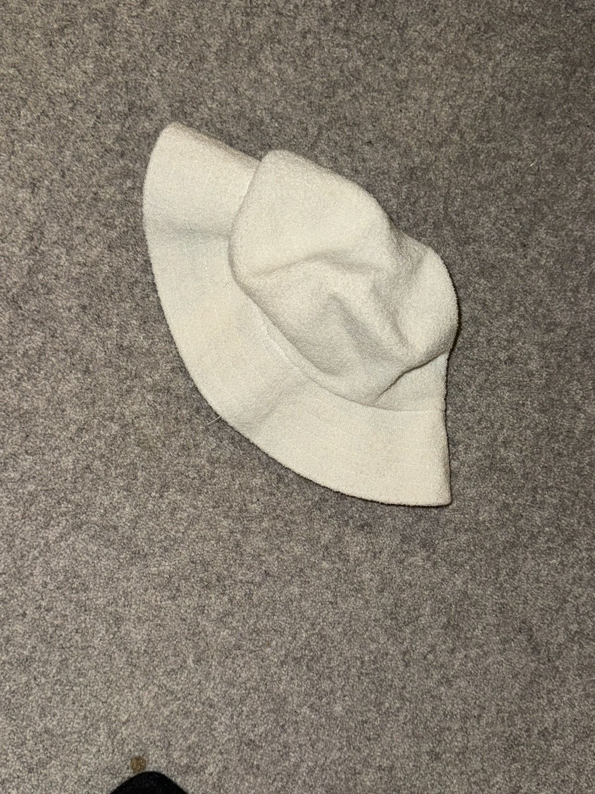 Kangol Kangol white warm hat Size ONE SIZE - 3 Thumbnail