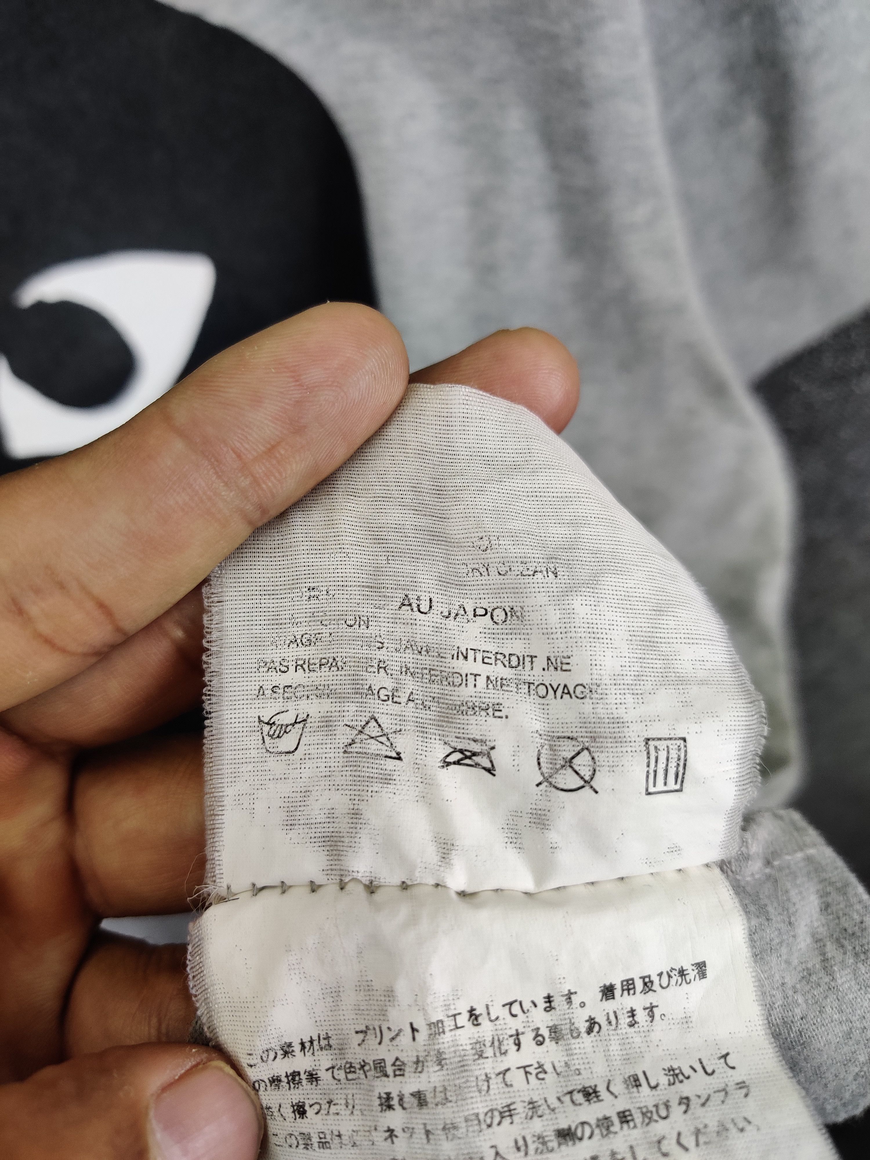 Comme des Garcons Vintage Comme Des Garcons Heart TeeTshirt Size US L / EU 52-54 / 3 - 11 Thumbnail