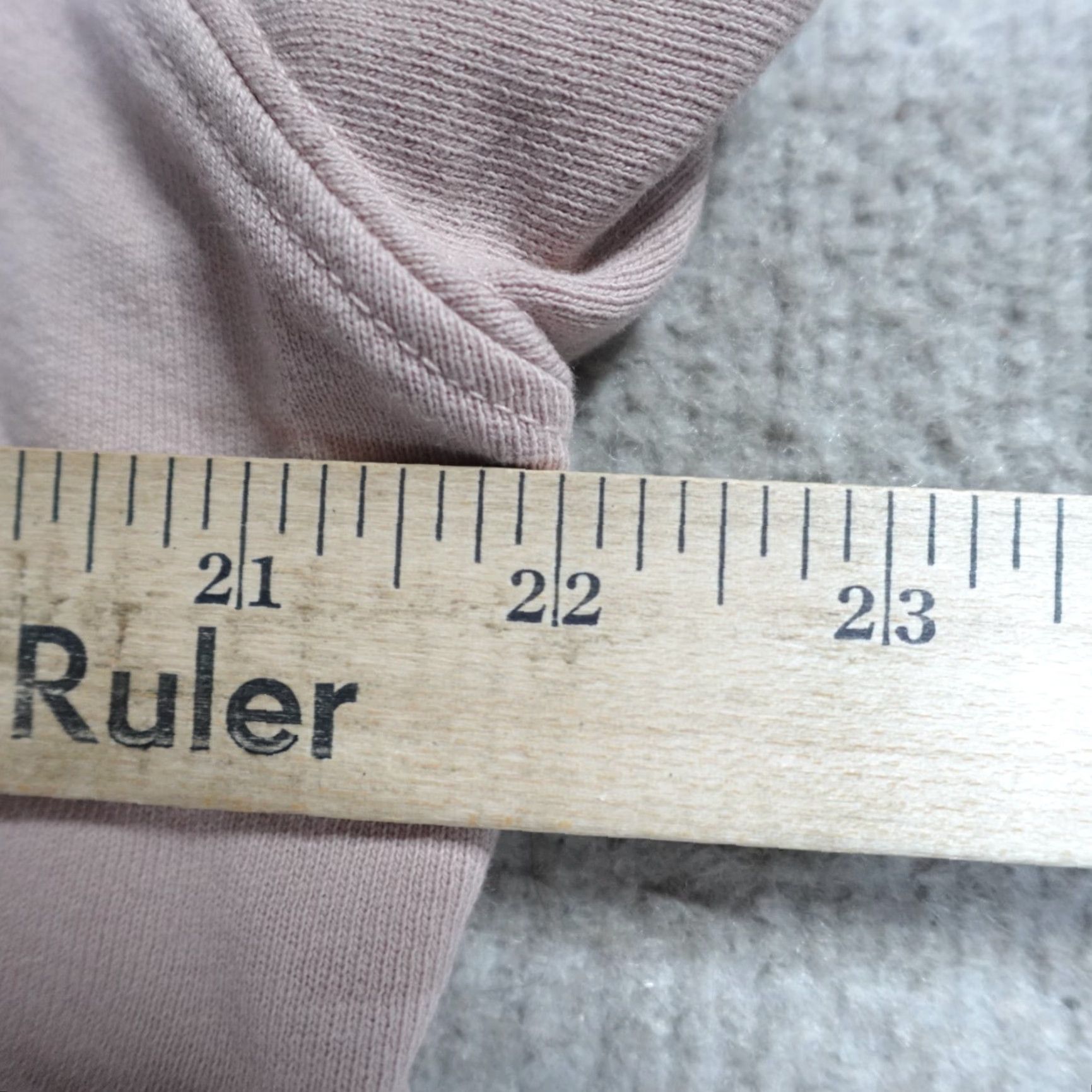 Vince Vince Sweatshirt Medium Pink Solid Raglan Made in USA Mens Size US M / EU 48-50 / 2 - 7 Thumbnail