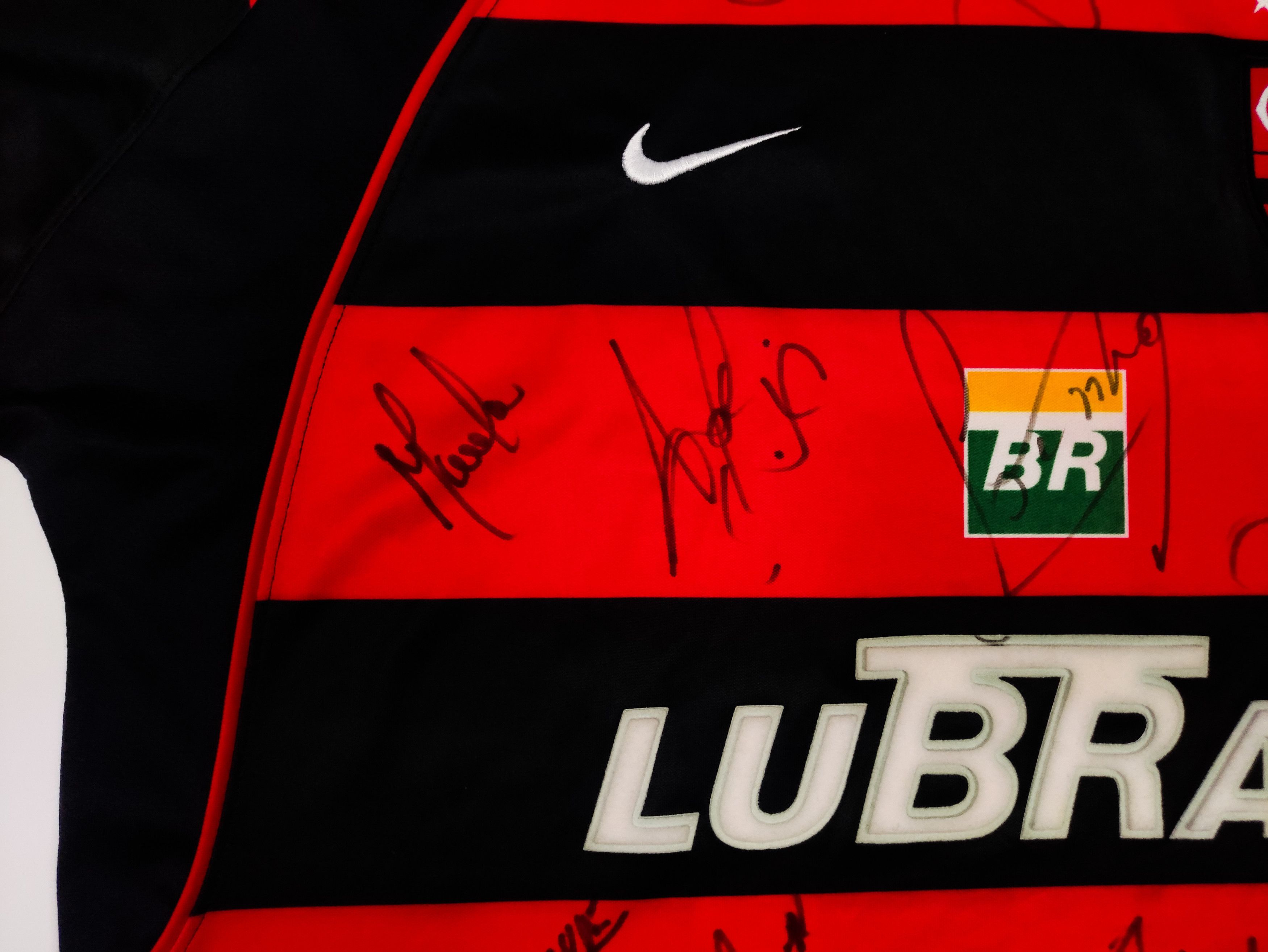 Nike Flamengo 2002 2003 Nike Signed Home Shirt Kit Jersey Brazil Size US L / EU 52-54 / 3 - 15 Thumbnail