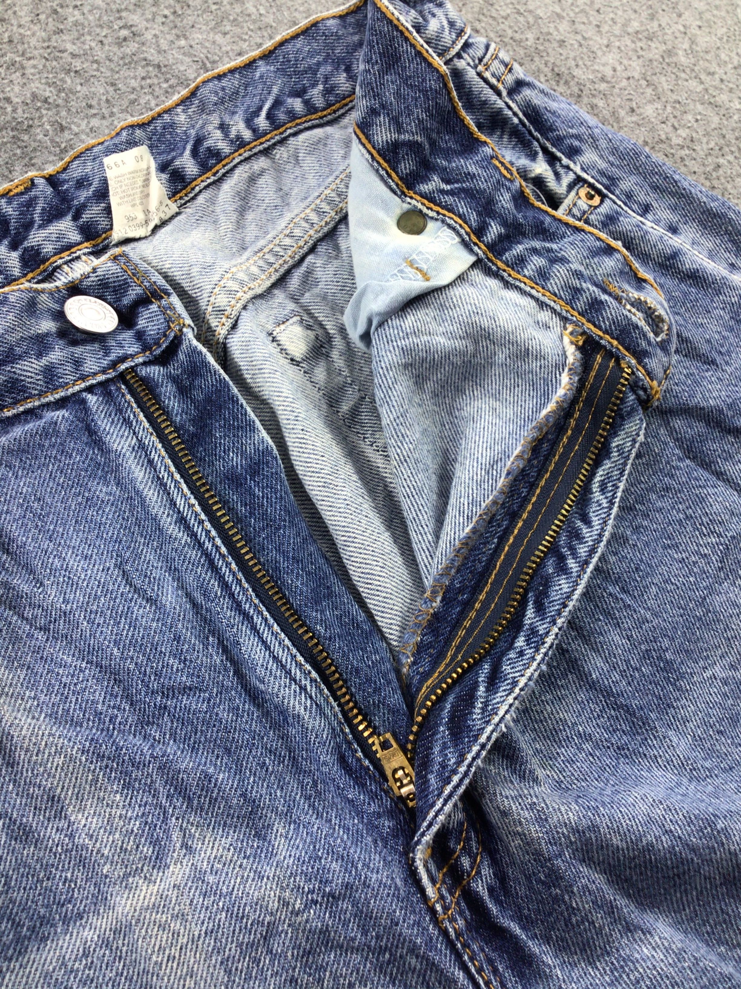 Levi's Vintage 90s Levi's 560 Jeans Faded Blue Denim KJ180A Size US 32 / EU 48 - 8 Thumbnail