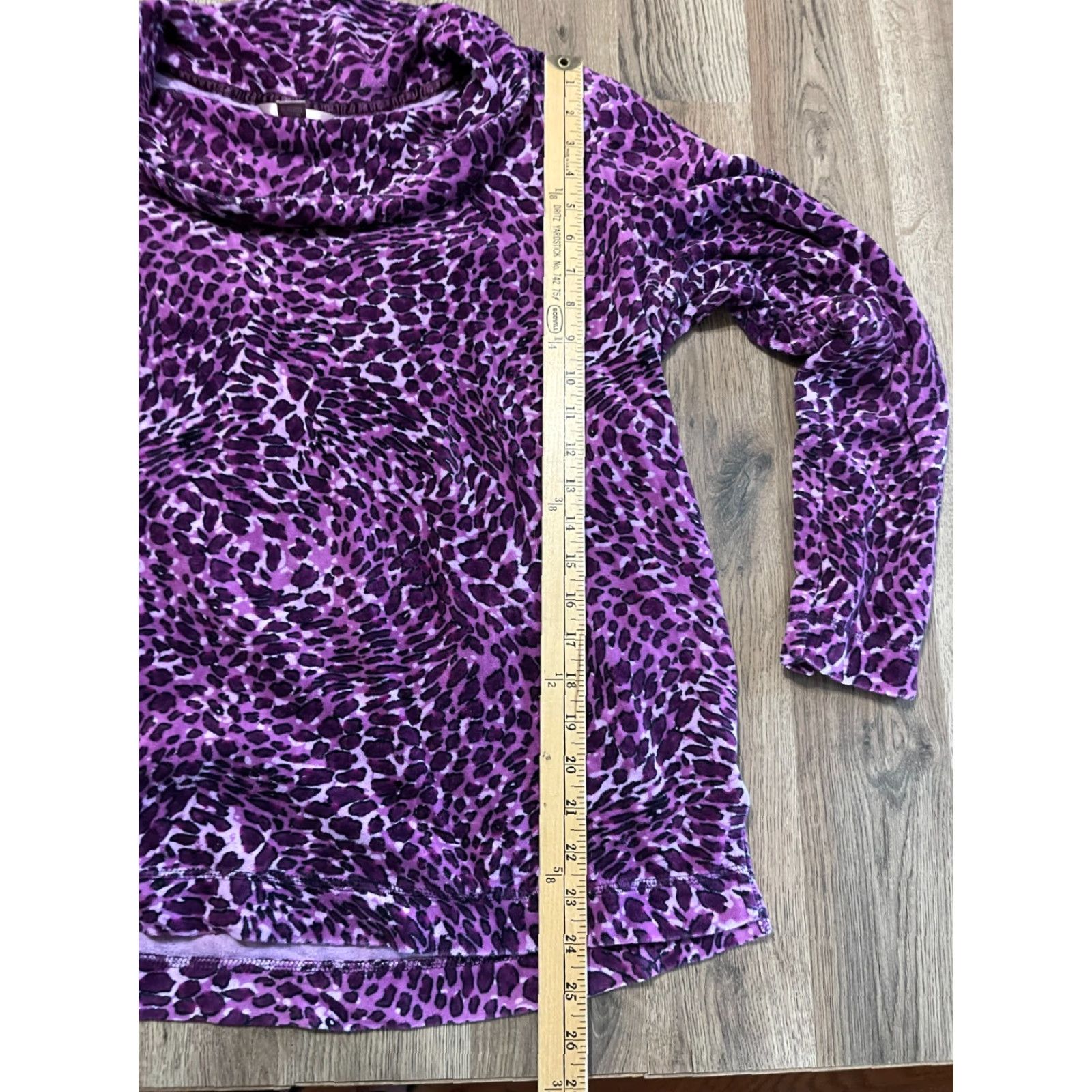 Vintage White Stag Shirt Womens XL Purple Black Cheetah Print Long Sleeve T-Shirt Casual Regular Pullover Round Neck Size XL / US 12-14 / IT 48-50 - 6 Thumbnail