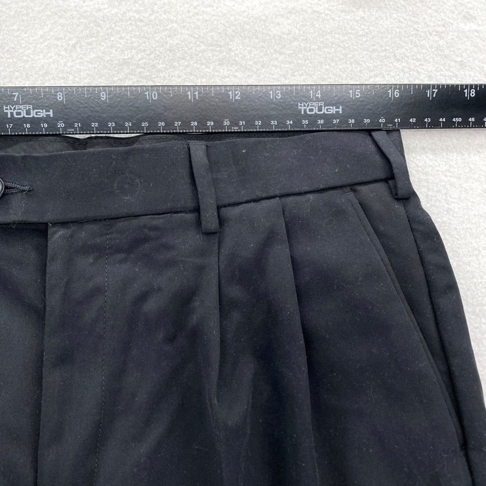 Croft & Barrow Croft & Barrow Easy Care Dress Pants Mens 32x32 Classic Fit Black Pleated Formal Dress Pants Size US 32 / EU 48 - 7 Thumbnail