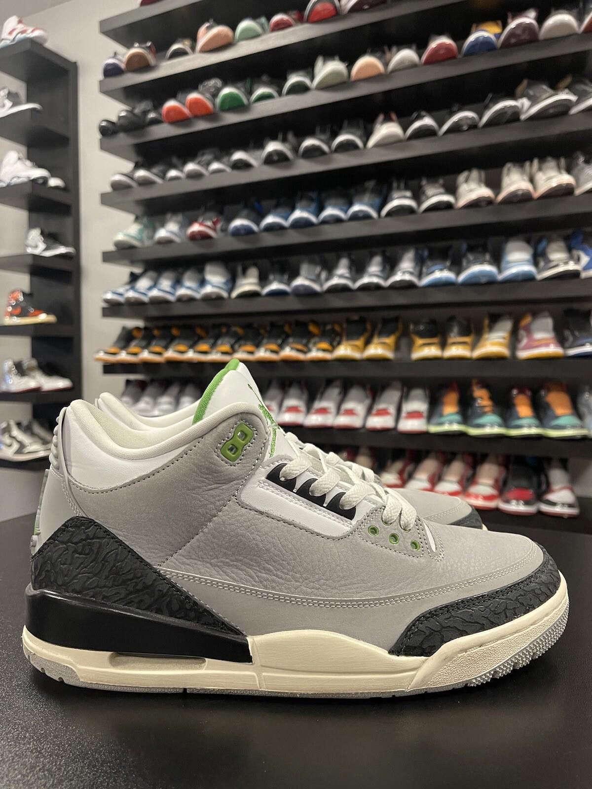 Jordan Brand Size 10 - Nike Air Jordan 3 Retro Chlorophyll 136064-006 OG Size US 10 / EU 43 - 3 Thumbnail