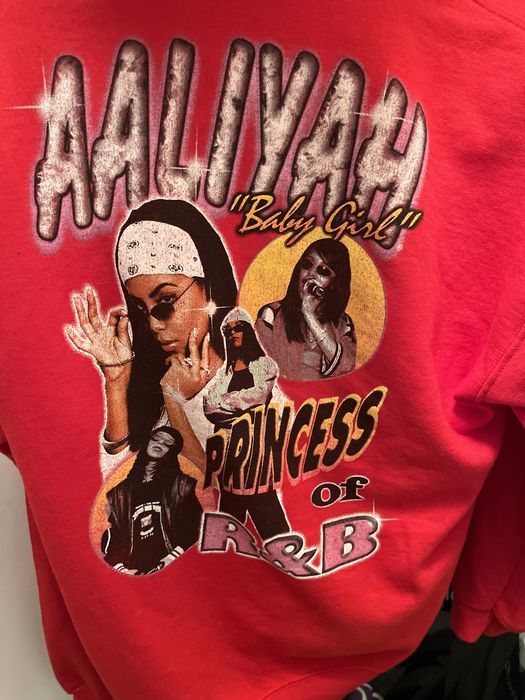 Aaliyah sweatshirt 2024 forever 21