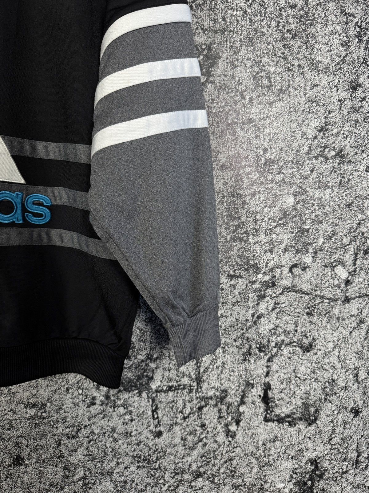 Adidas Adidas Vintage Track Jacket Detachable Sleeves 90s Size M Size US M / EU 48-50 / 2 - 16 Thumbnail