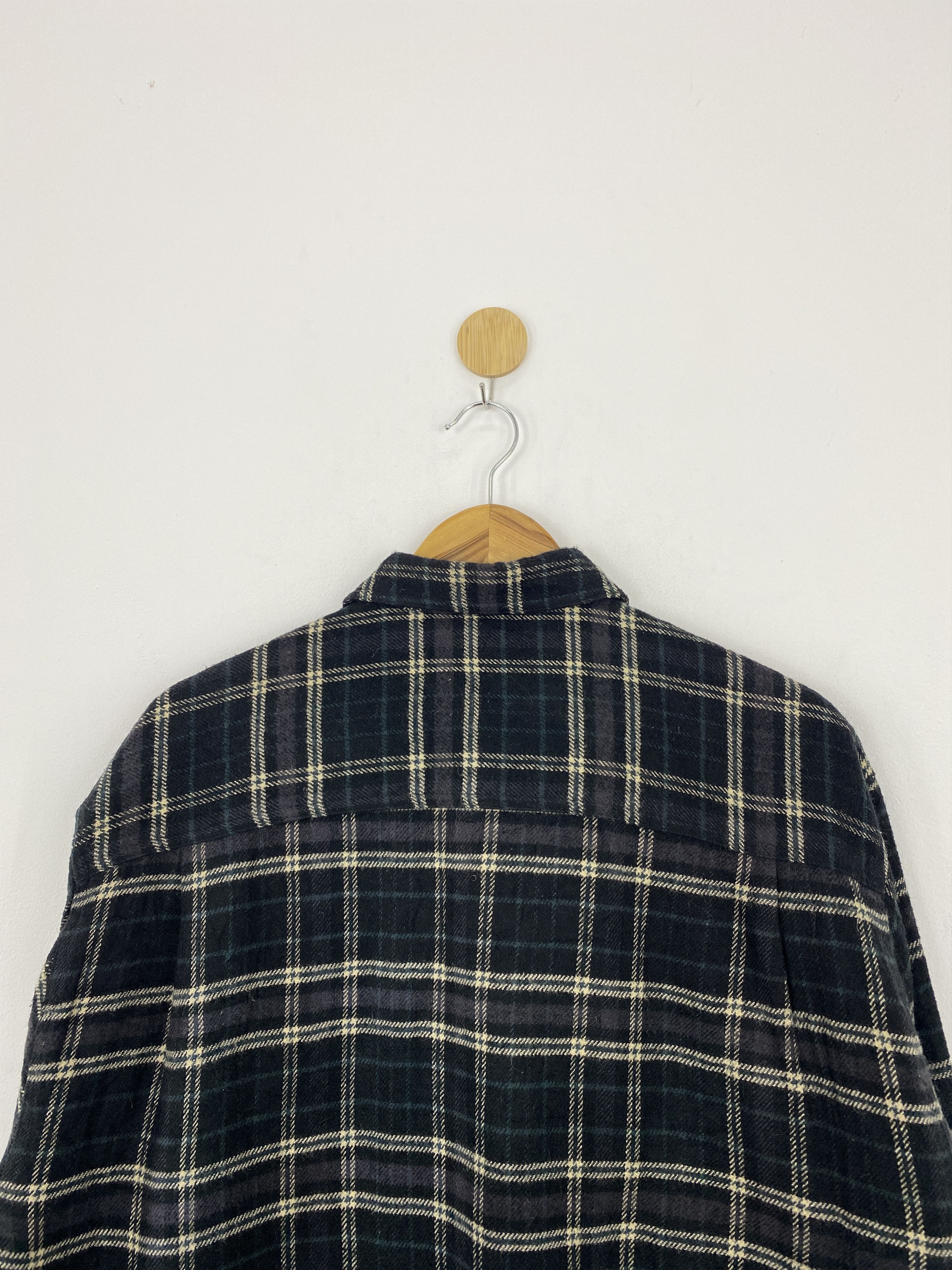 Uniqlo × Vintage Vintage 90s Uniqlo Shadow Plaid Wool Flannel Shirt J1844 Size US L / EU 52-54 / 3 - 4 Thumbnail
