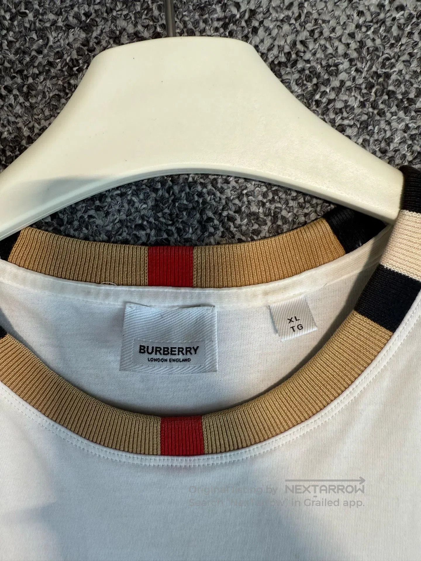 Burberry Burberry Short Sleeve T. Size US XL / EU 56 / 4 - 2 Thumbnail