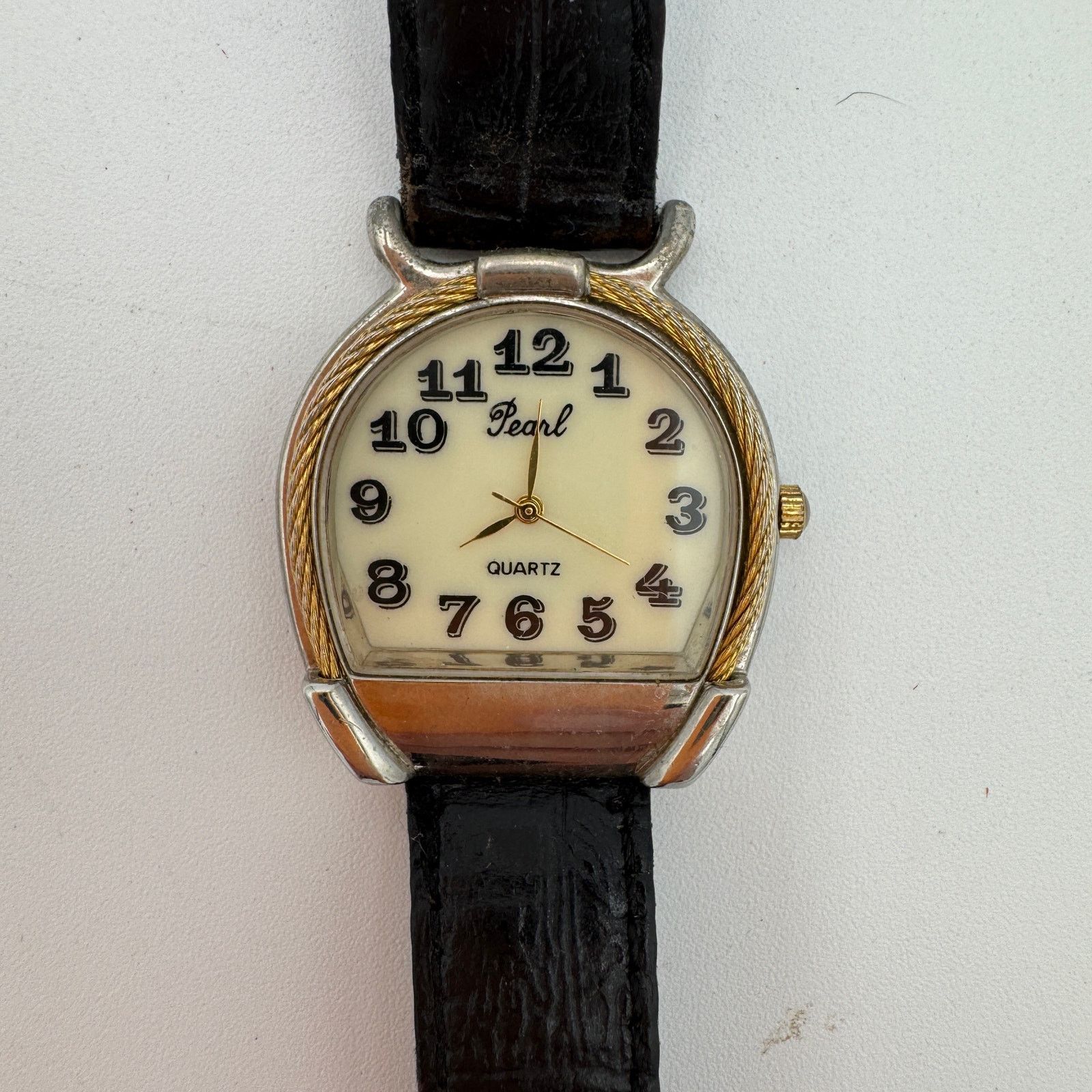 Vintage Vtg Pearl Horseshoe Watch Leather Band Black Ladies Size ONE SIZE - 2 Thumbnail