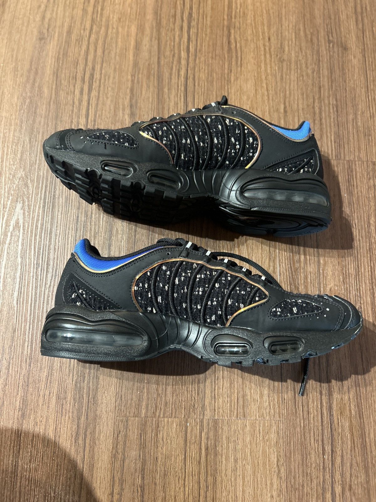 Nike × Supreme Air Max Tailwind IV Size US 10.5 / EU 43-44 - 1 Thumbnail