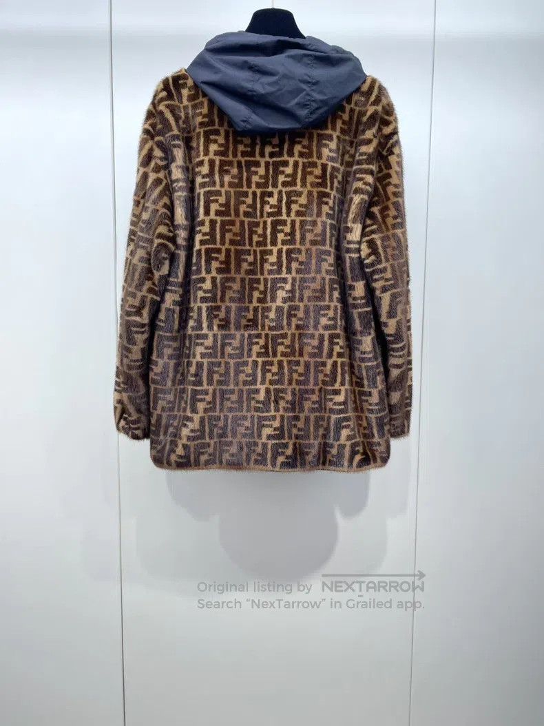 Fendi Fendi Classic old-fashioned two-tone mink fur coat Size S / US 4 / IT 40 - 2 Thumbnail