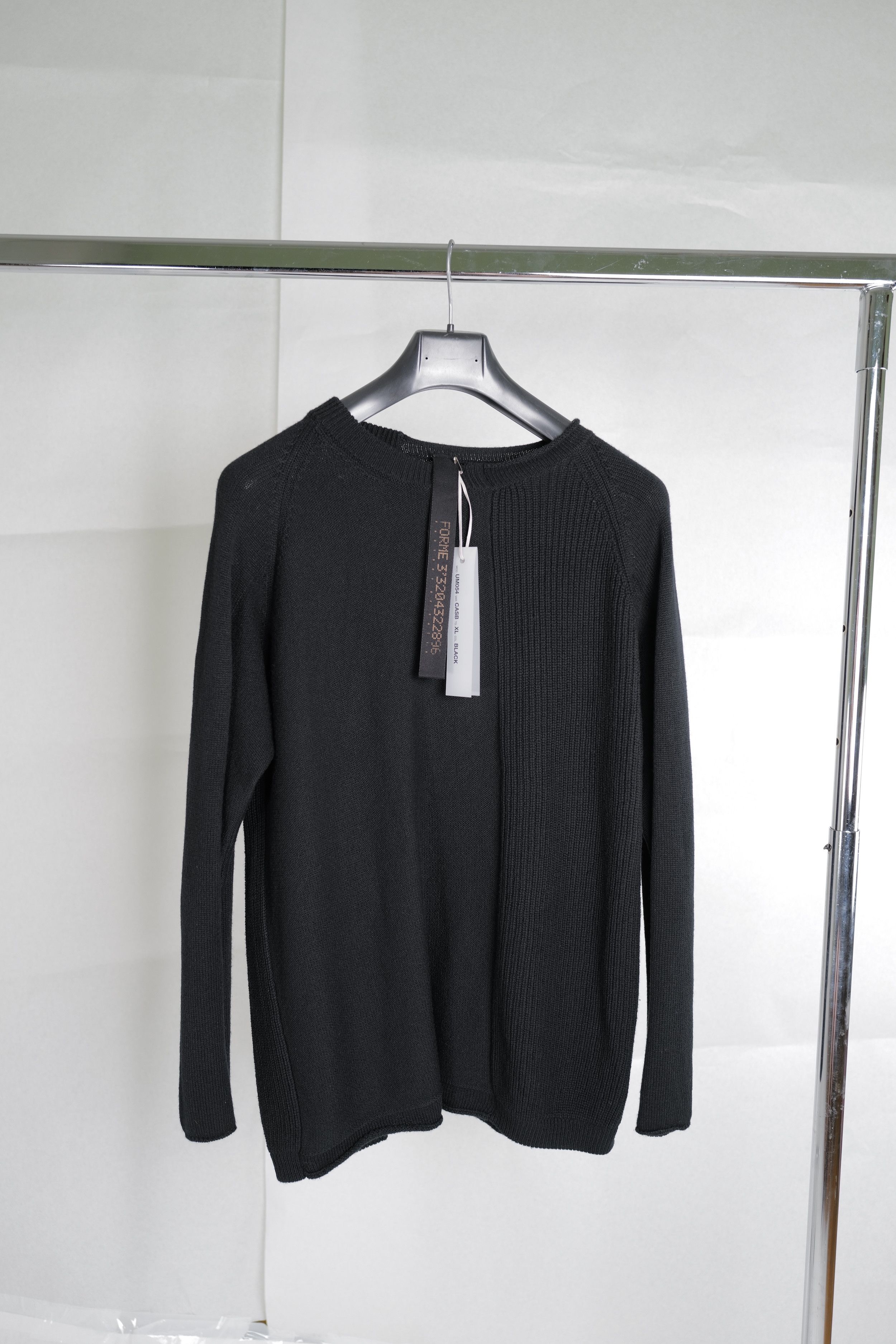 Forme D'Expression Forme D'Expression wool/cashemere sweater Size US XL / EU 56 / 4 - 1 Thumbnail