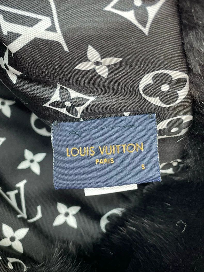 Louis Vuitton Louis Vuitton Old flower full print logo fur Lei Feng hat Size ONE SIZE - 7 Thumbnail