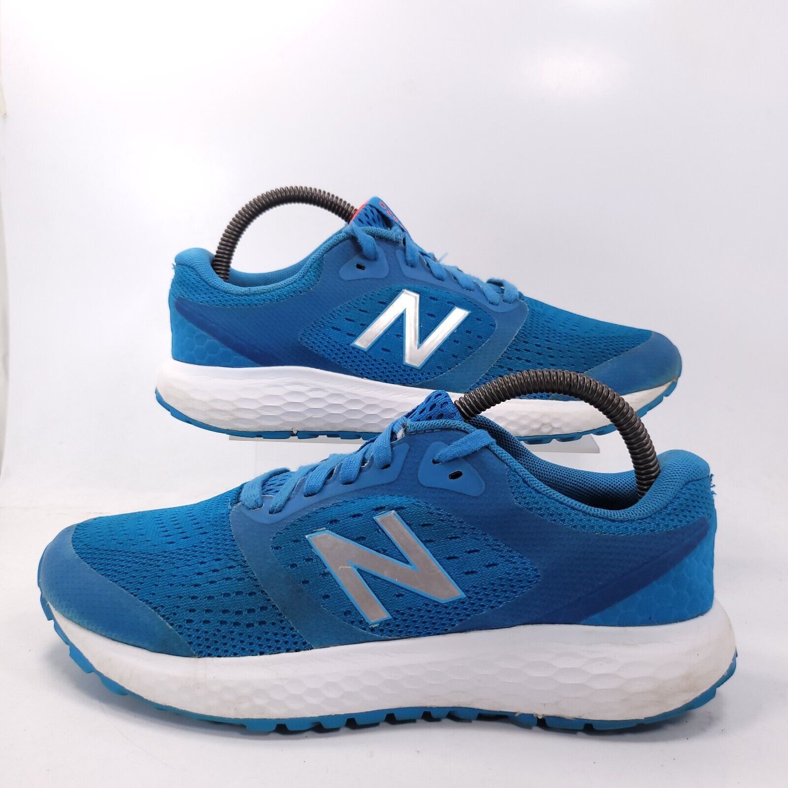 New Balance New Balance 520 Athletic Shoe Mens Size 7 M520LV6 Blue White Size US 7 / EU 40 - 5 Thumbnail