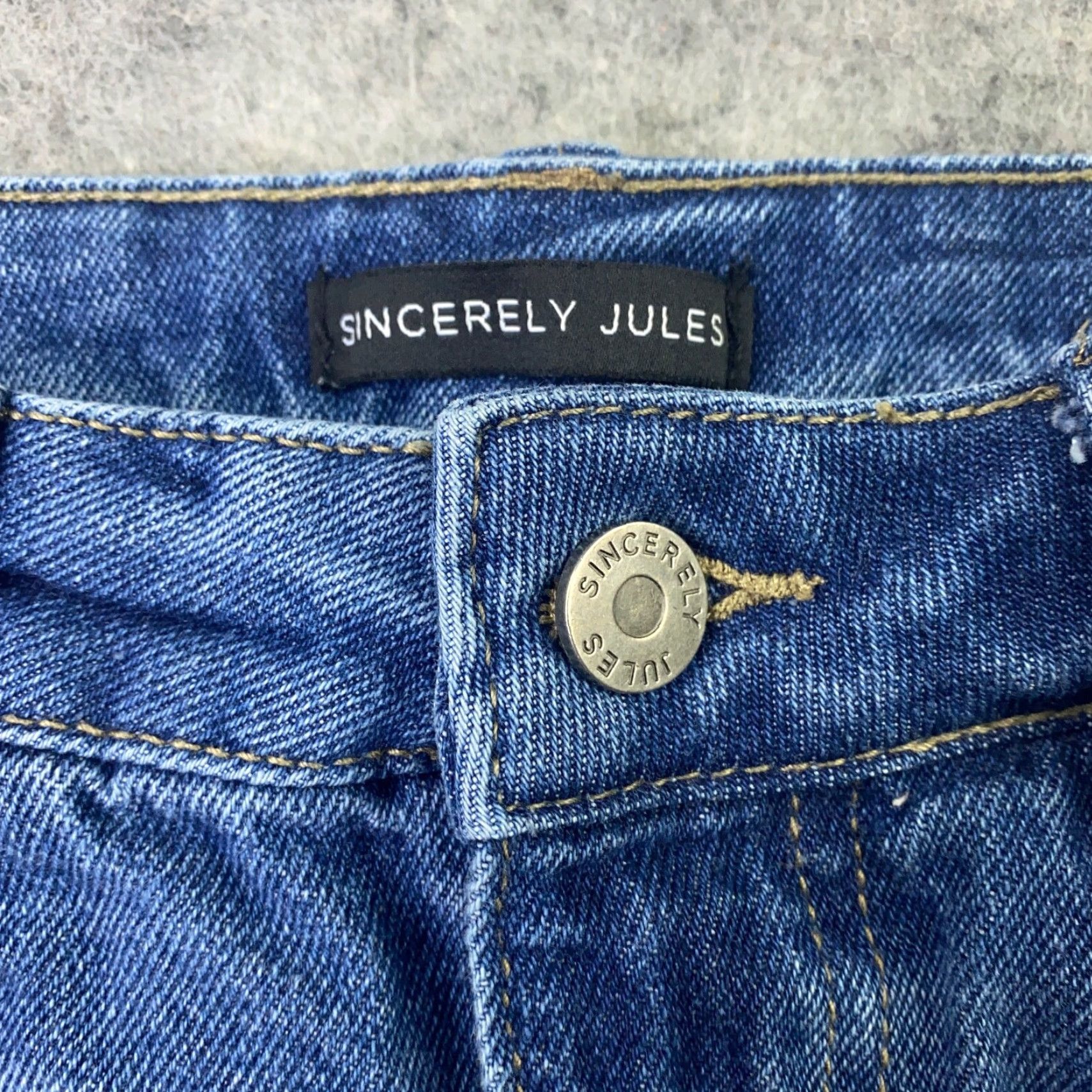 Denime Sincerely Jules Womens Shorts Size 1 Juniors Denim Blue Distressed Cut-Off Stretch Size 25" / US 0 / IT 36 - 2 Thumbnail