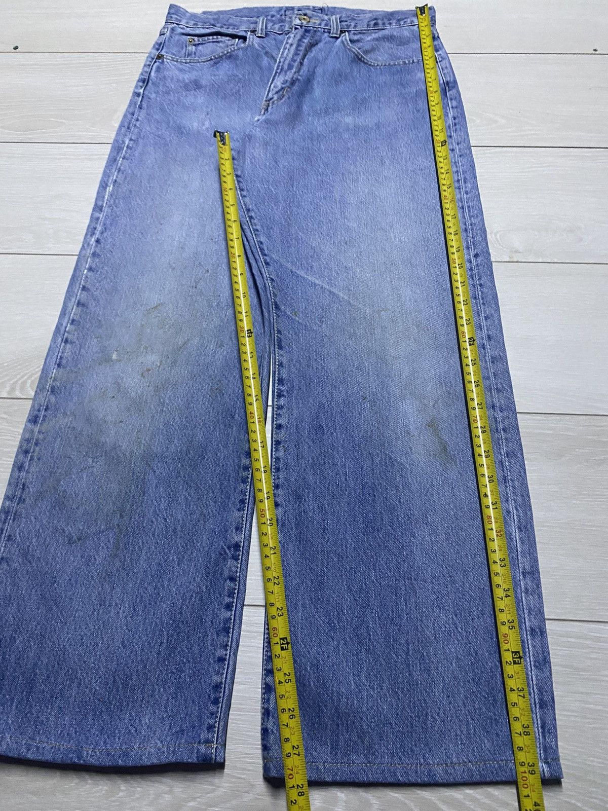Barneys New York Vintage Barneys New York Light Wash baggy Jeans Size US 31 - 14 Thumbnail